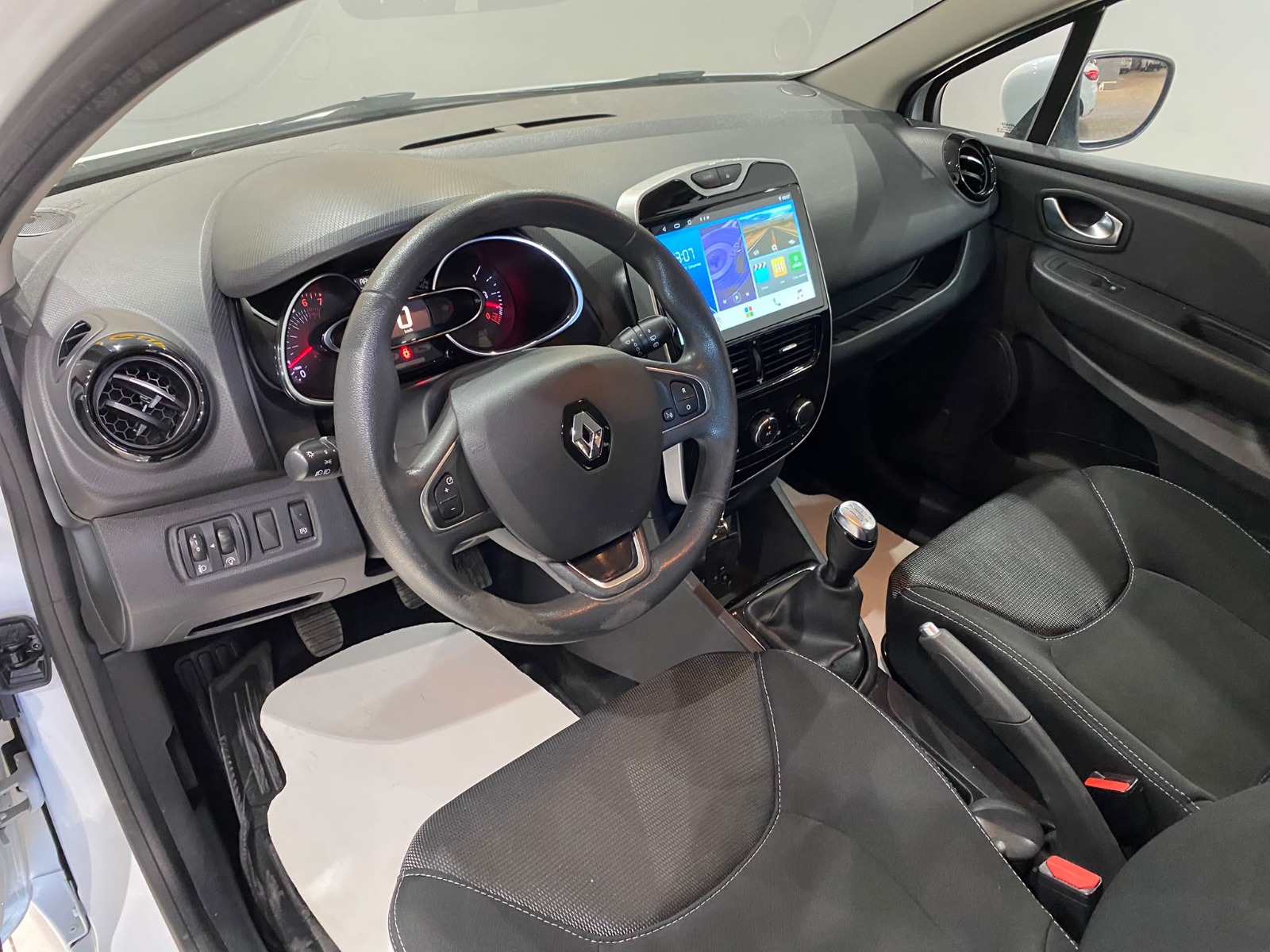 2020 Benzin Manuel Renault Clio Beyaz Gürel Tasarım Aksesuar Otomotiv San. Tic. Ltd. Şti.