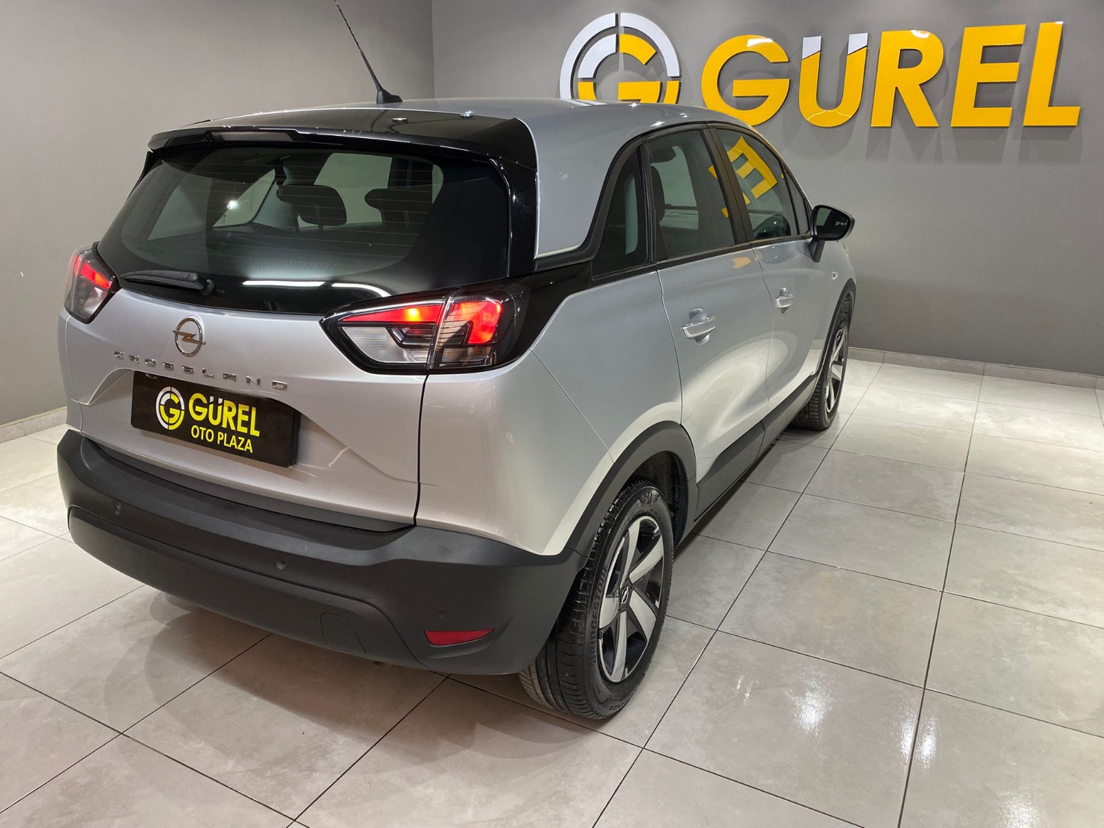 2024 Benzin Otomatik Opel Crossland Gri Gürel Tasarım Aksesuar Otomotiv San. Tic. Ltd. Şti.