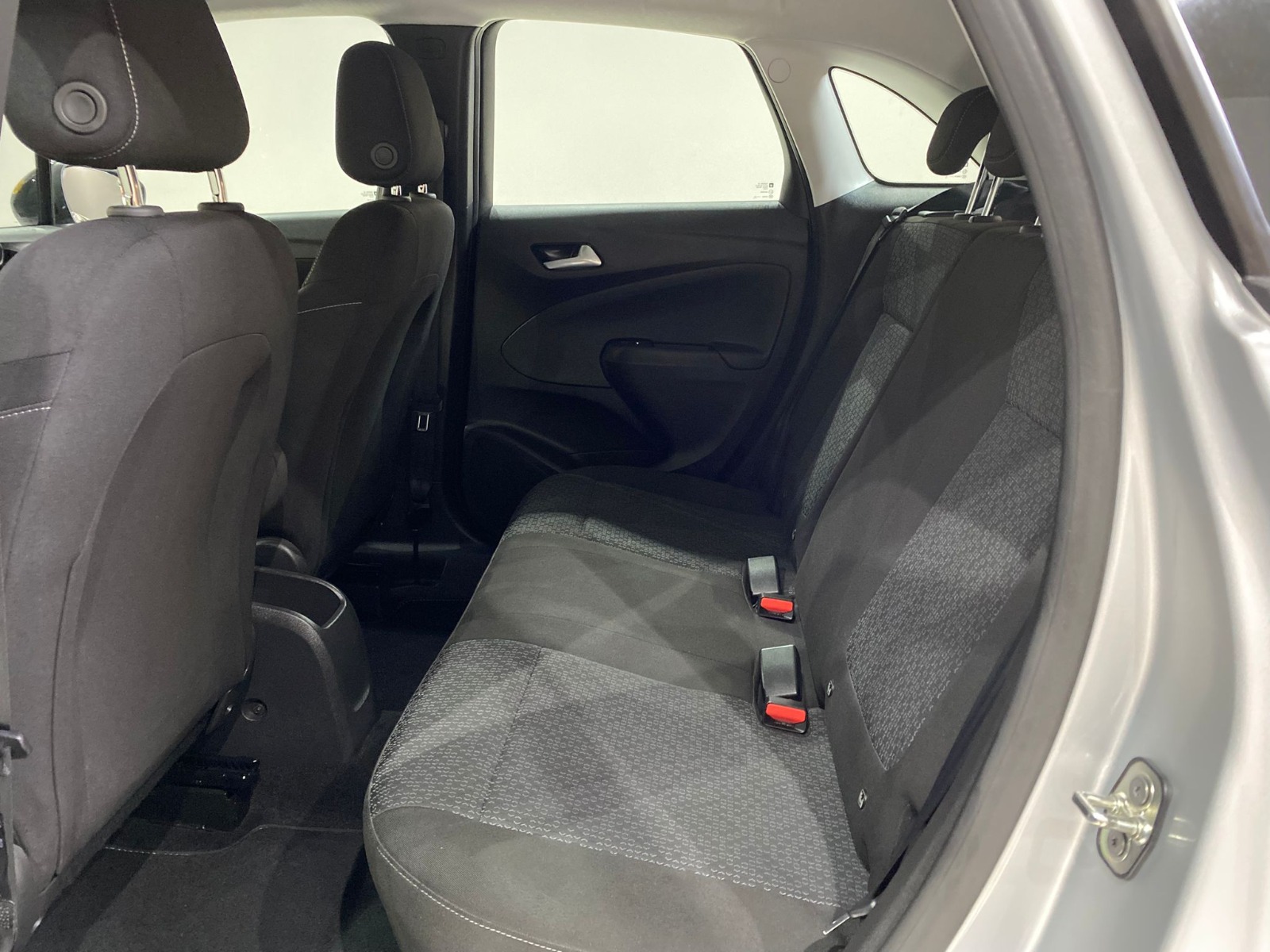 2024 Benzin Otomatik Opel Crossland Gri Gürel Tasarım Aksesuar Otomotiv San. Tic. Ltd. Şti.
