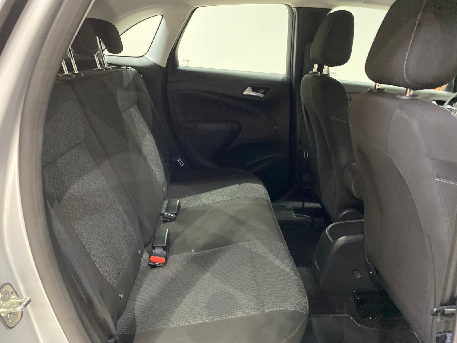 2024 Benzin Otomatik Opel Crossland Gri Gürel Tasarım Aksesuar Otomotiv San. Tic. Ltd. Şti.