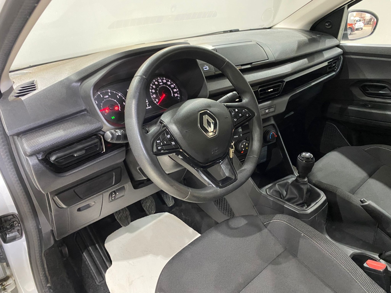 2022 Benzin Manuel Renault Taliant Beyaz Gürel Tasarım Aksesuar Otomotiv San. Tic. Ltd. Şti.