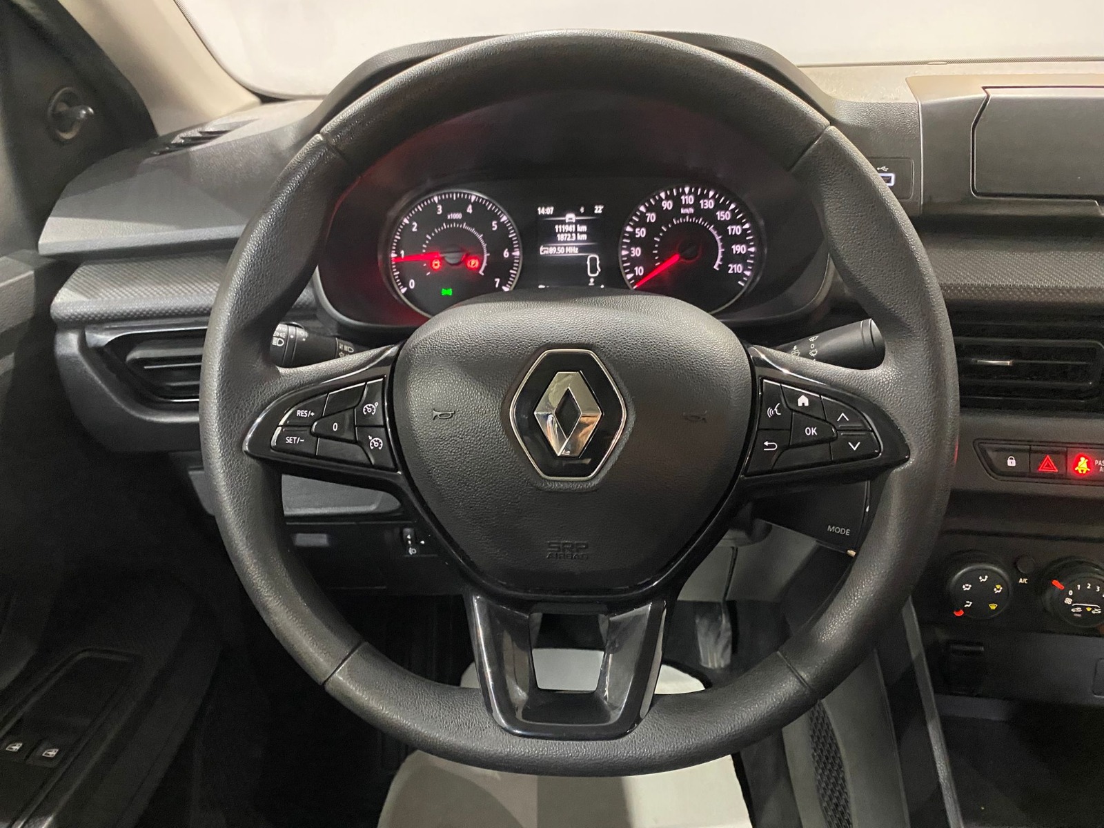 2022 Benzin Manuel Renault Taliant Beyaz Gürel Tasarım Aksesuar Otomotiv San. Tic. Ltd. Şti.