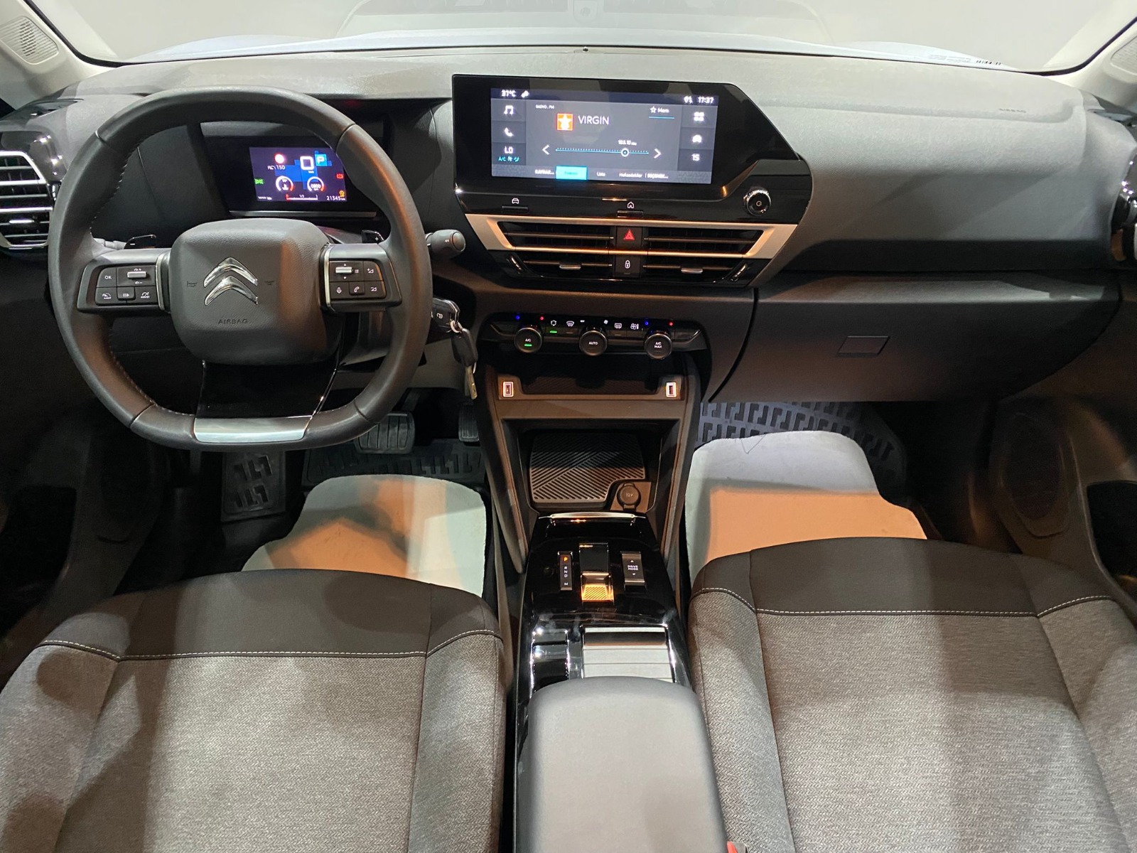 2024 Benzin Otomatik Citroen C4 X Gri Gürel Tasarım Aksesuar Otomotiv San. Tic. Ltd. Şti.