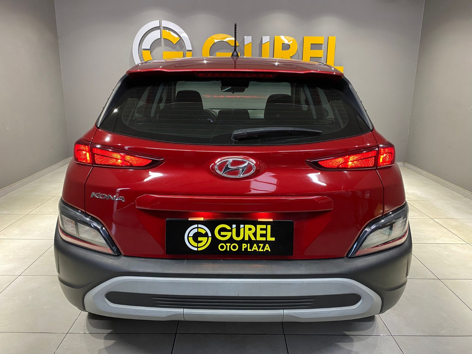 2020 Benzin Otomatik Hyundai Kona Kırmızı Gürel Tasarım Aksesuar Otomotiv San. Tic. Ltd. Şti.