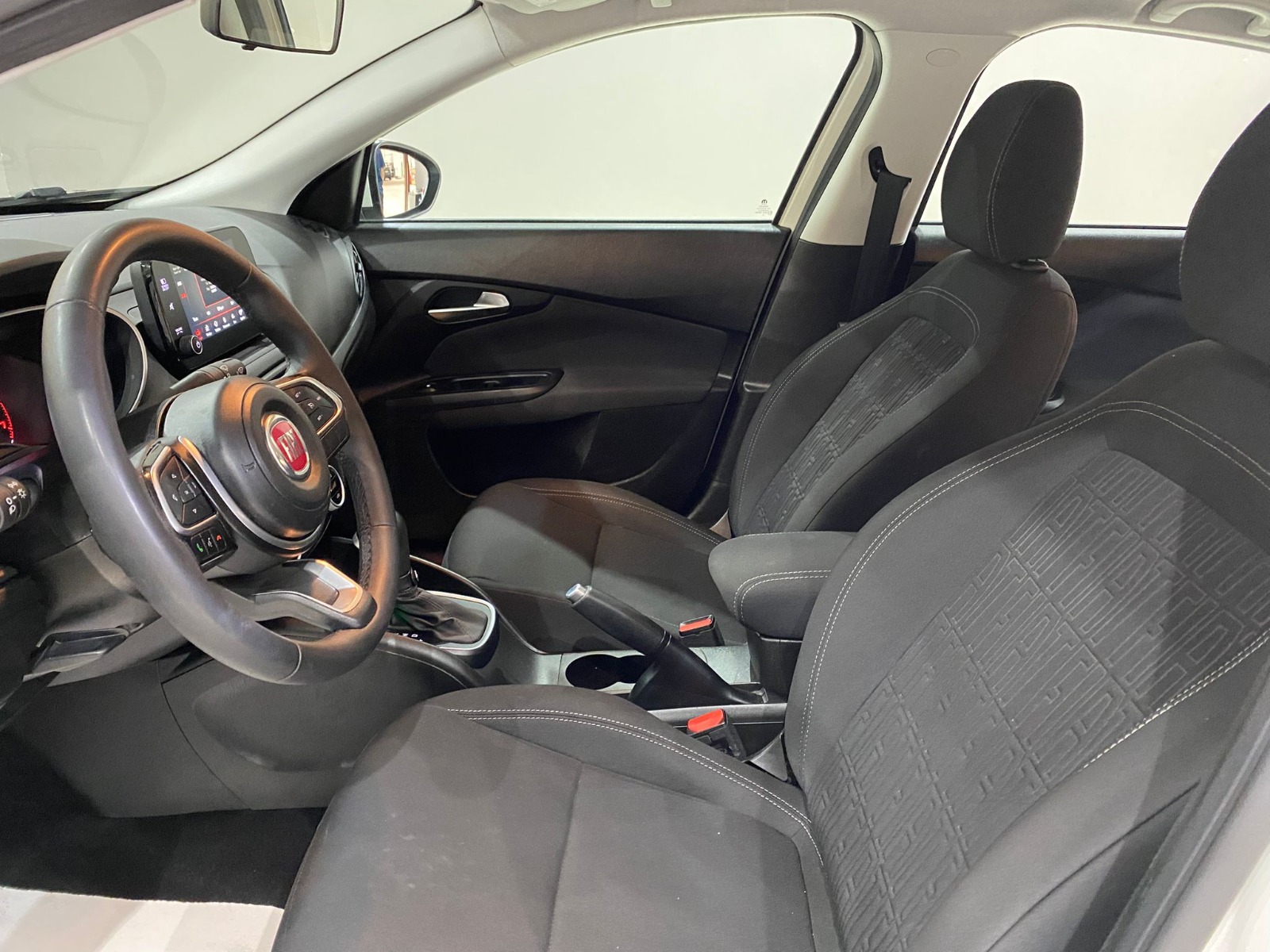 2024 Dizel Otomatik Fiat Egea Beyaz Gürel Tasarım Aksesuar Otomotiv San. Tic. Ltd. Şti.