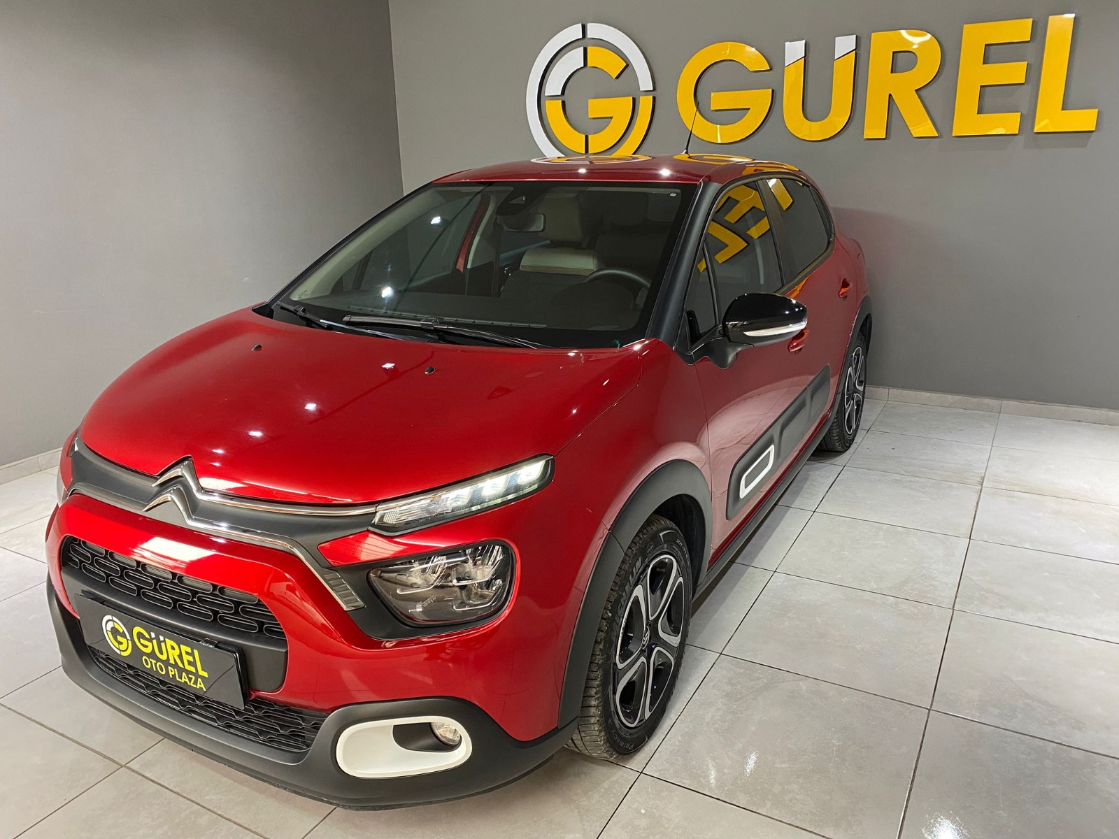 2024 Benzin Otomatik Citroen C3 Kırmızı Gürel Tasarım Aksesuar Otomotiv San. Tic. Ltd. Şti.