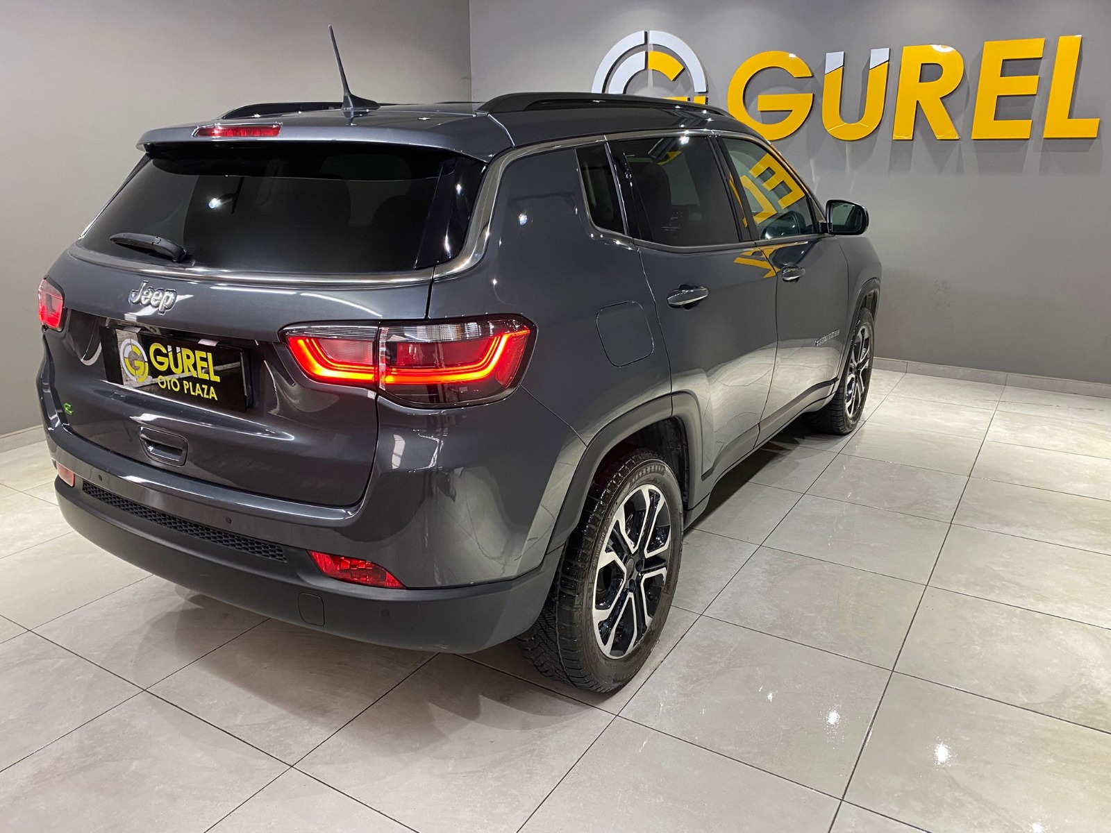 2023 Hybrid Otomatik Jeep Compass Gri Gürel Tasarım Aksesuar Otomotiv San. Tic. Ltd. Şti.