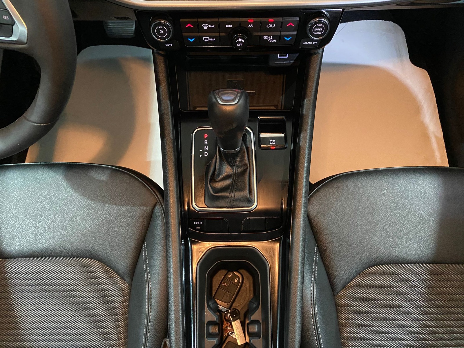 2023 Hybrid Otomatik Jeep Compass Gri Gürel Tasarım Aksesuar Otomotiv San. Tic. Ltd. Şti.