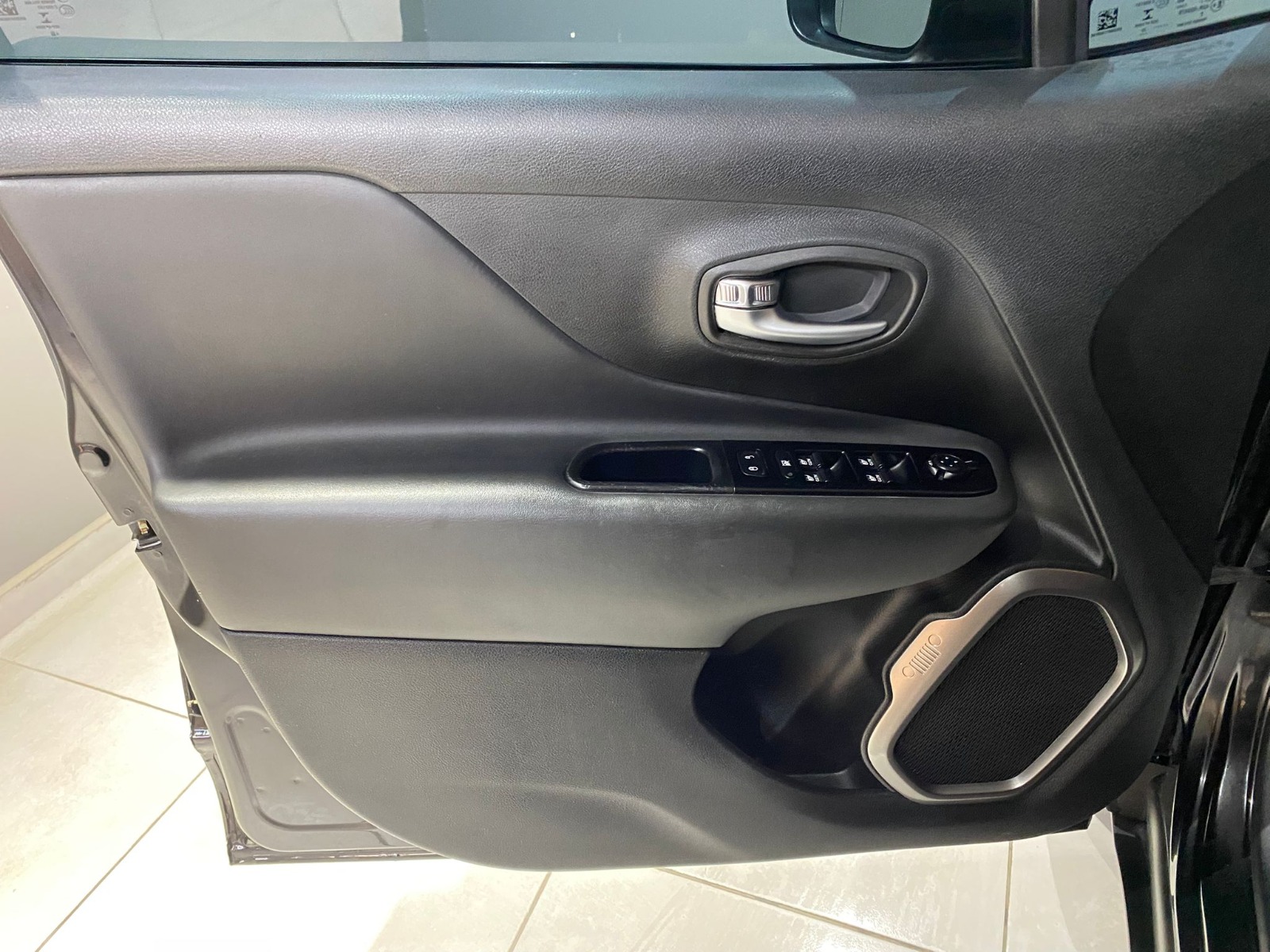2020 Dizel Otomatik Jeep Renegade Siyah Gürel Tasarım Aksesuar Otomotiv San. Tic. Ltd. Şti.