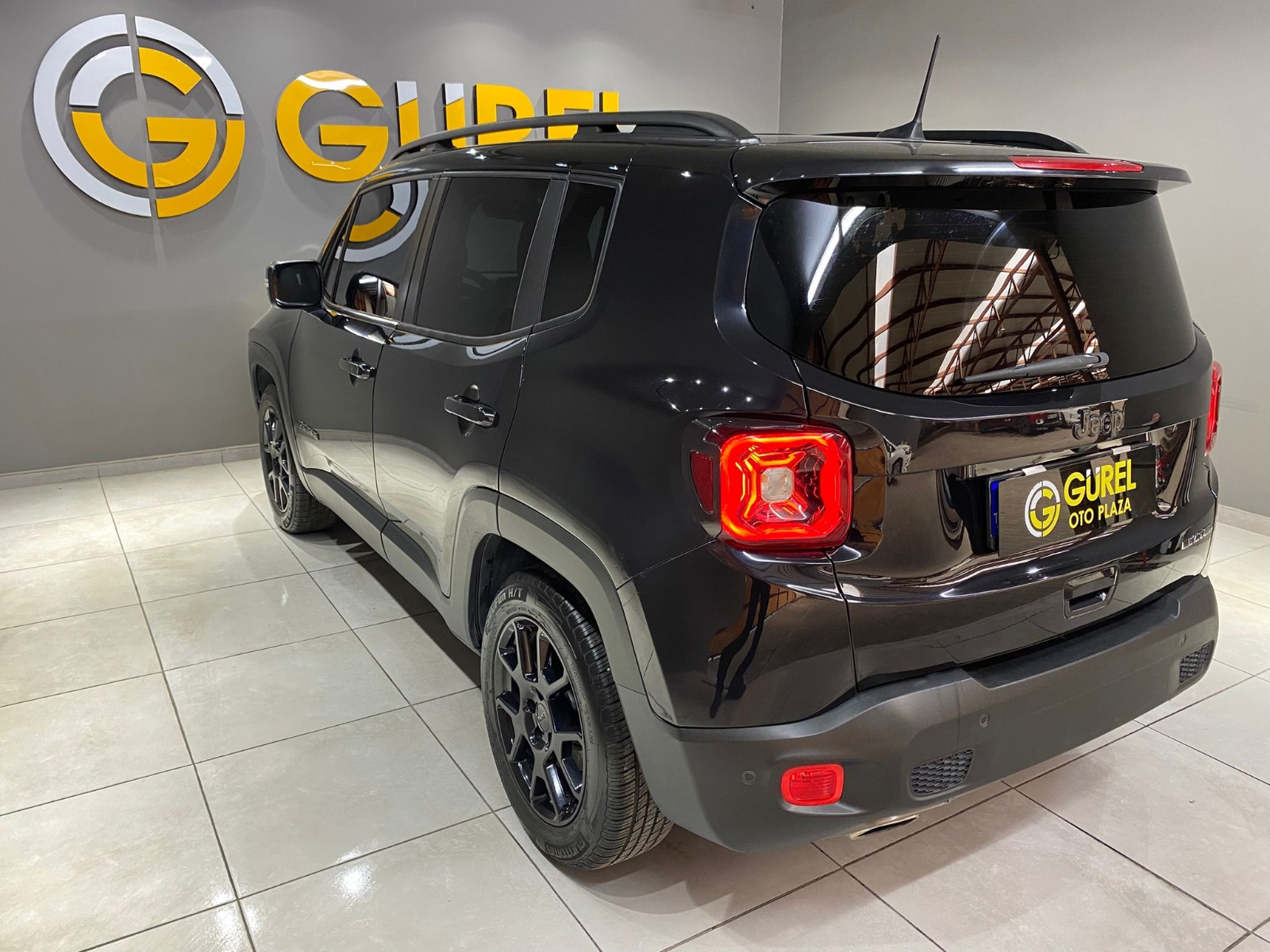 2020 Dizel Otomatik Jeep Renegade Siyah Gürel Tasarım Aksesuar Otomotiv San. Tic. Ltd. Şti.