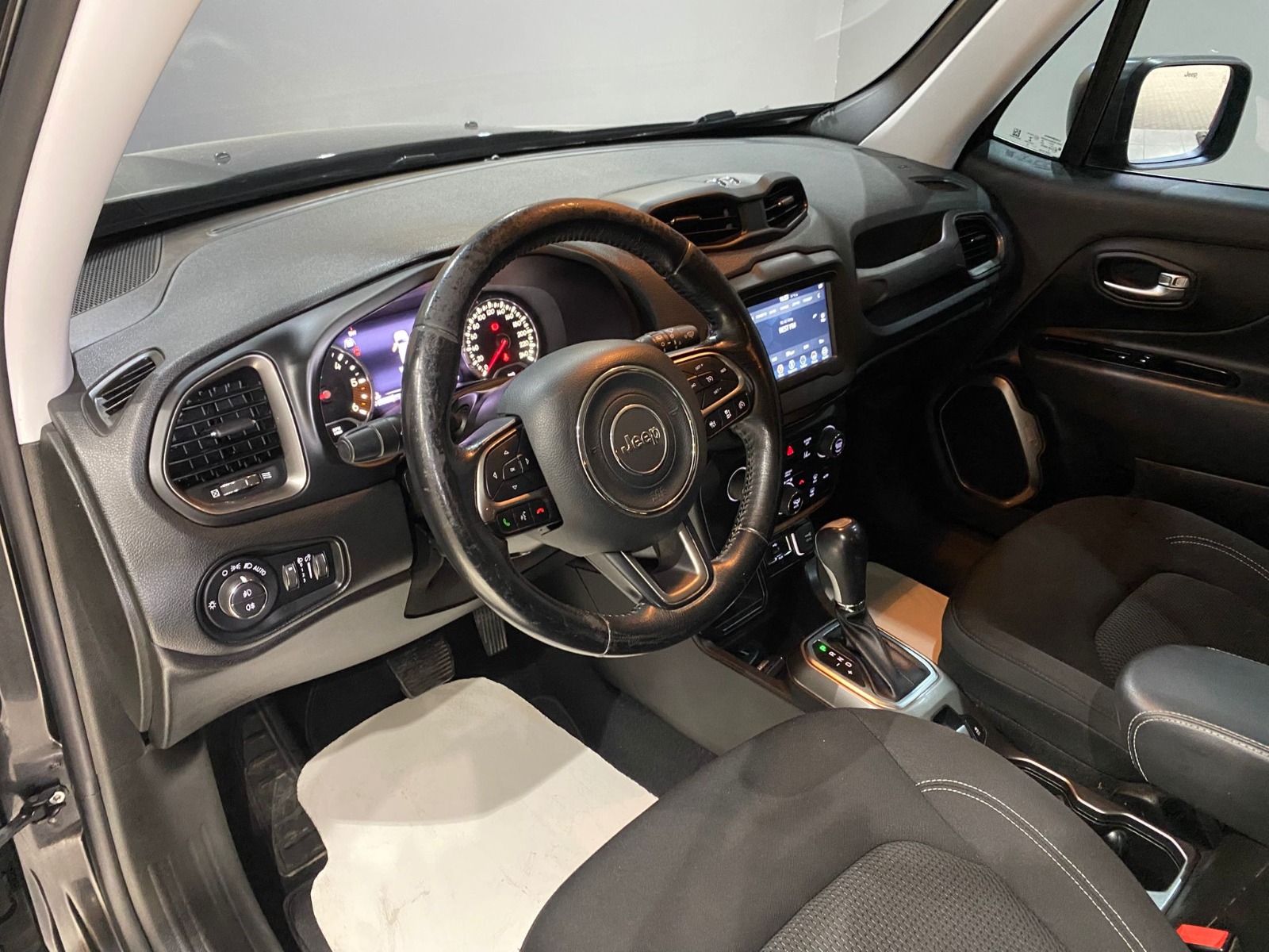 2020 Dizel Otomatik Jeep Renegade Siyah Gürel Tasarım Aksesuar Otomotiv San. Tic. Ltd. Şti.