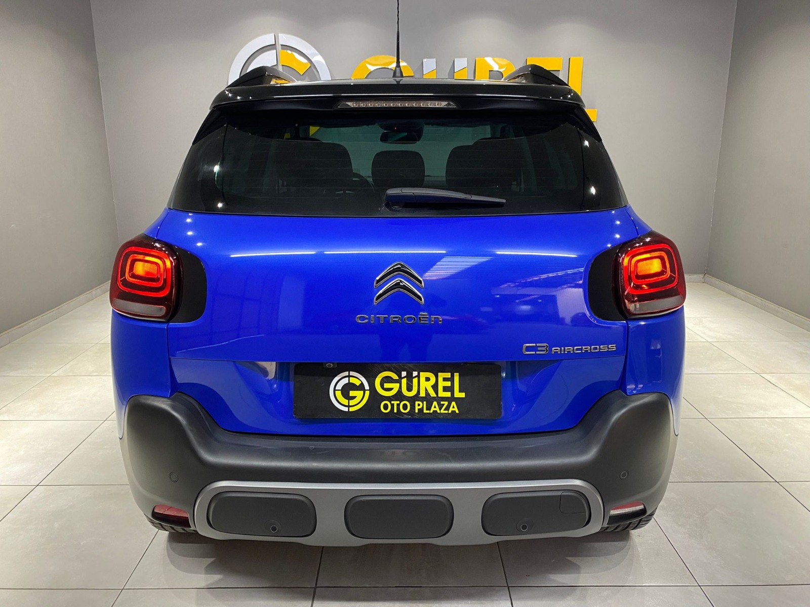 TaksitliOto.Net | 2.El Citroen C3 AirCross SUV 1.2 PureTech S&S Shine Çift Renk EAT6 | Otomatik & Benzin | Mavi | İzmir.2el 2024 Benzin Otomatik Citroen C3 AirCross Mavi Gürel Tasarım Aksesuar Otomotiv San. Tic. Ltd. Şti.