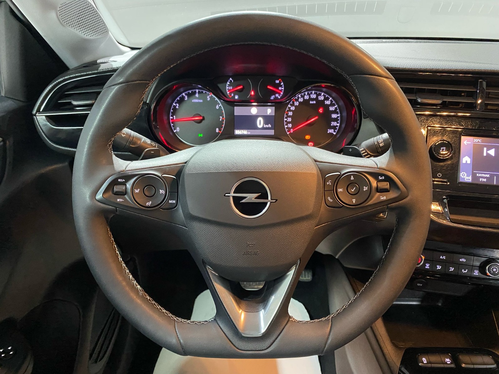 2024 Benzin Otomatik Opel Corsa Beyaz Gürel Tasarım Aksesuar Otomotiv San. Tic. Ltd. Şti.