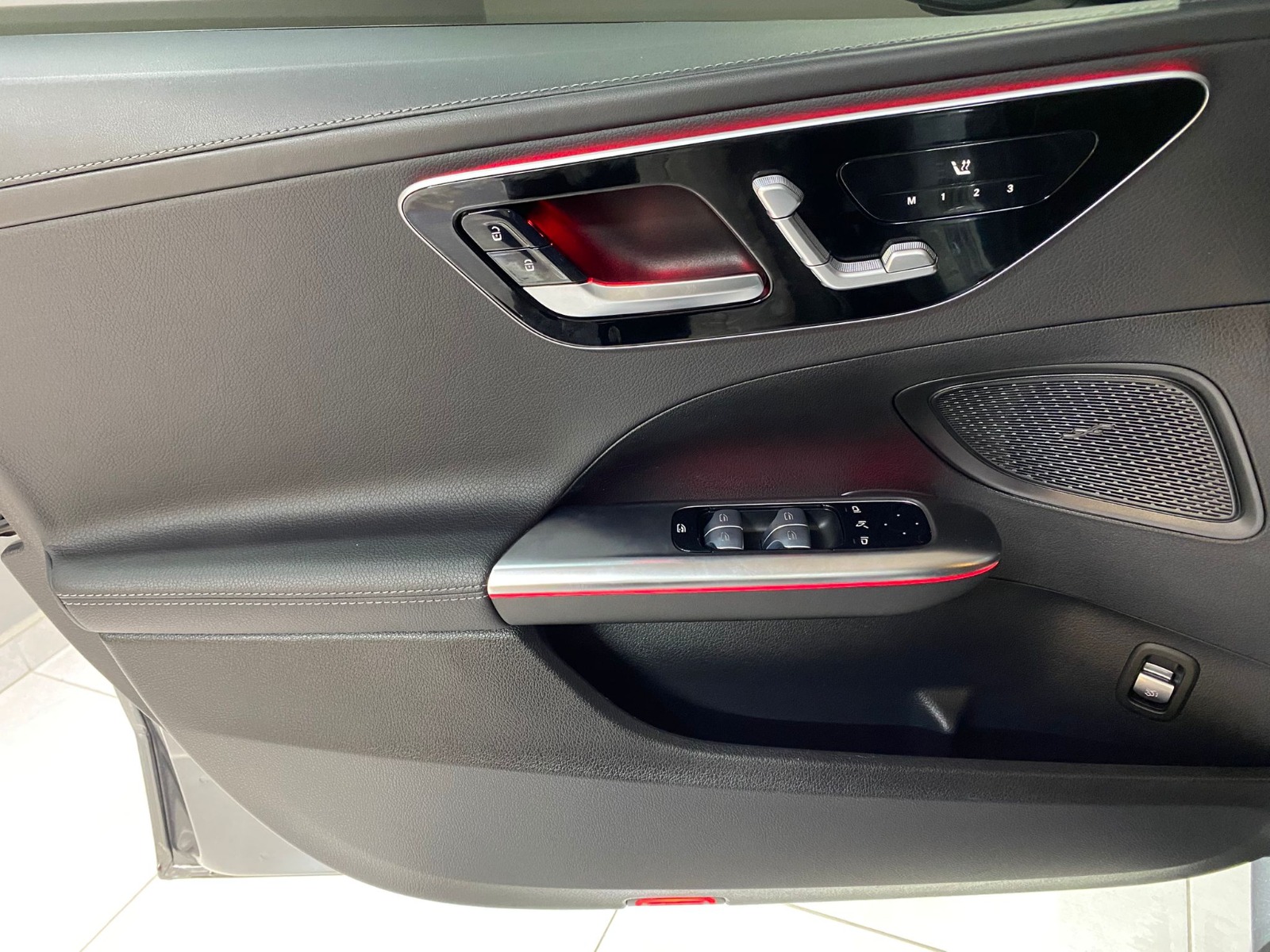 2023 MHEV Otomatik Mercedes-Benz C Gri Gürel Tasarım Aksesuar Otomotiv San. Tic. Ltd. Şti.