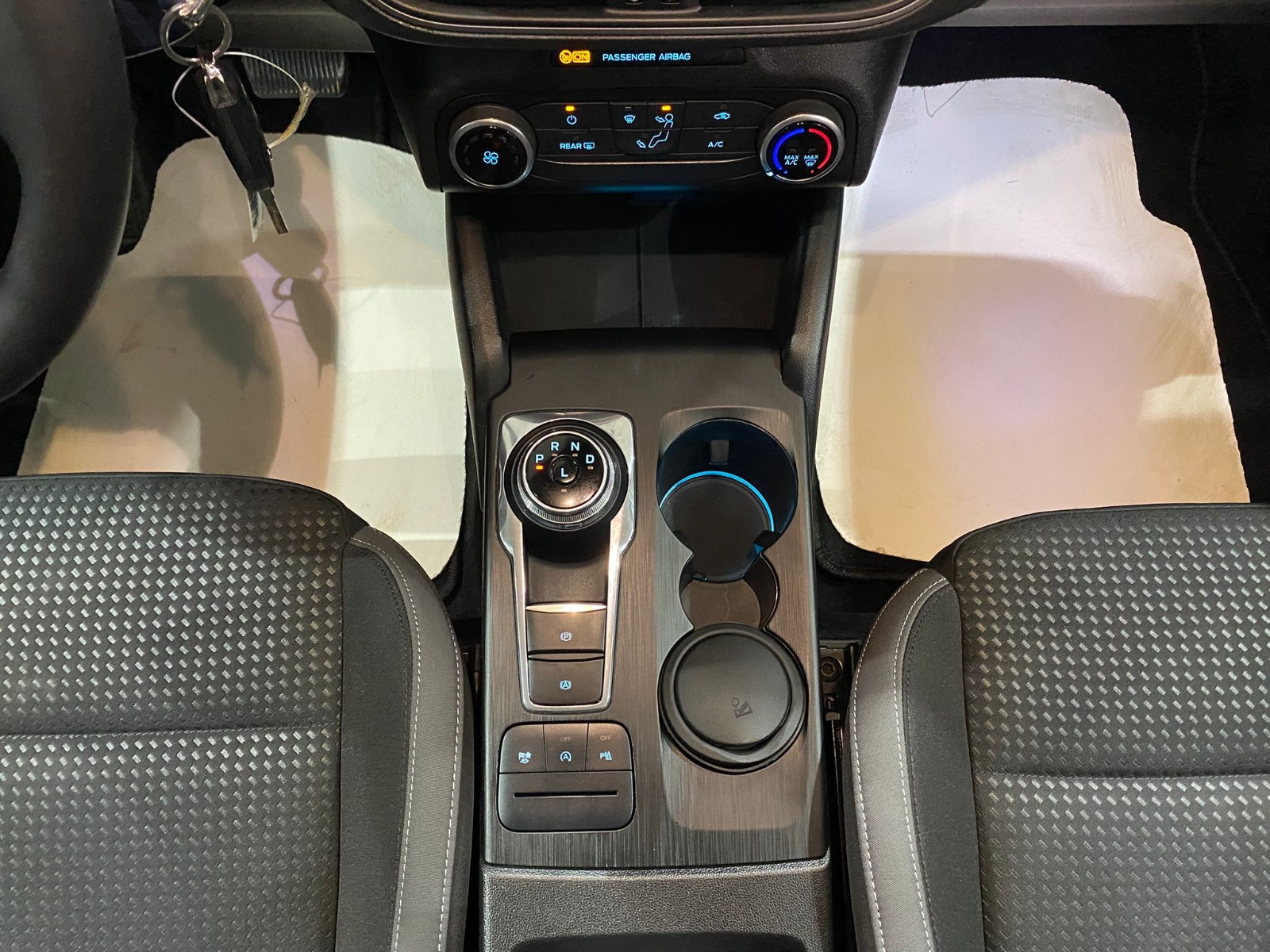 2024 Dizel Otomatik Ford Focus Gri Gürel Tasarım Aksesuar Otomotiv San. Tic. Ltd. Şti.