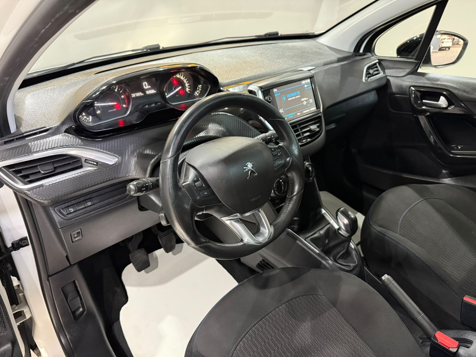 2020 Dizel Manuel Peugeot 208 Beyaz Gürel Tasarım Aksesuar Otomotiv San. Tic. Ltd. Şti.