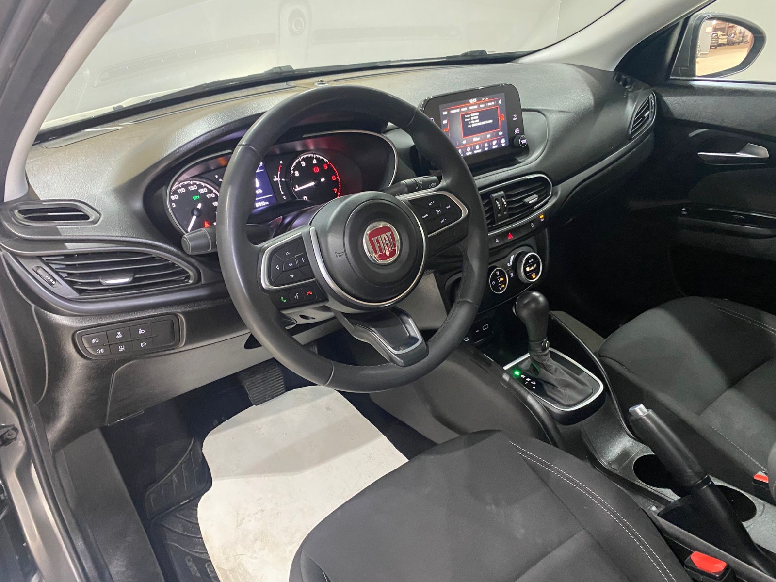 2024 Dizel Otomatik Fiat Egea Gri Gürel Tasarım Aksesuar Otomotiv San. Tic. Ltd. Şti.