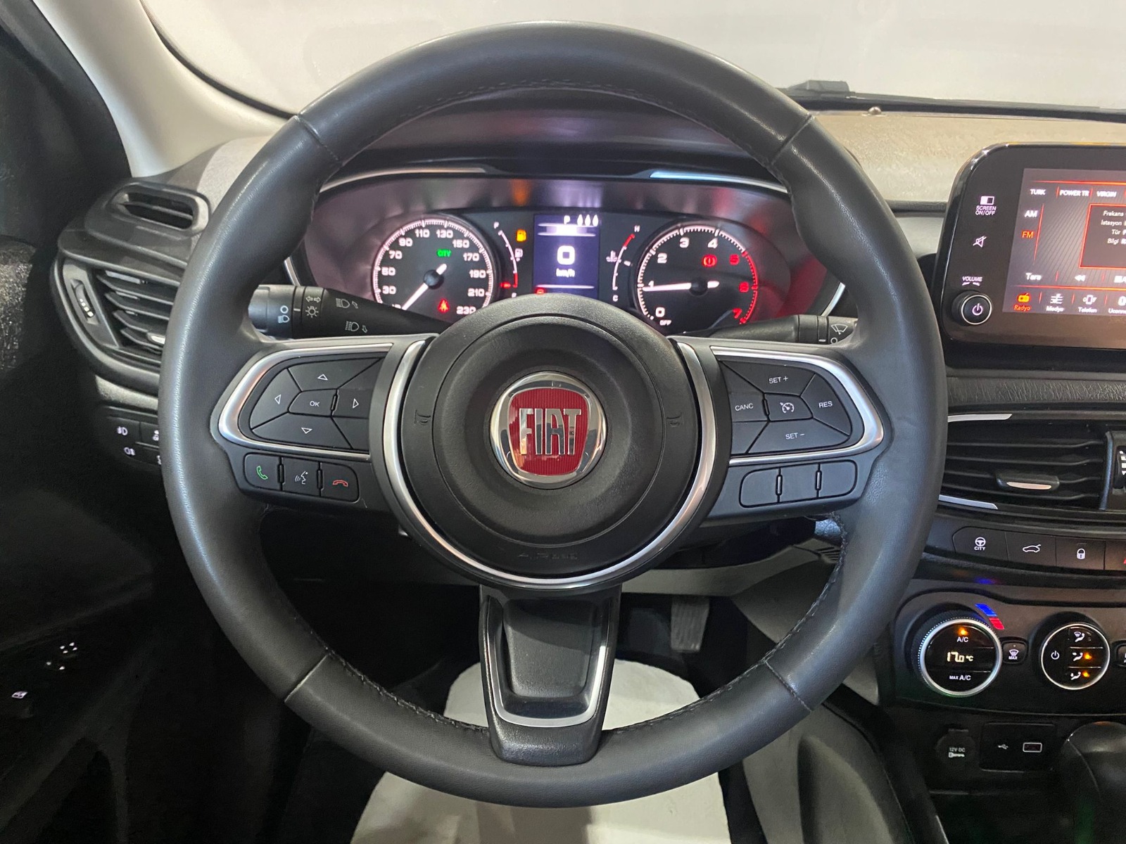 2024 Dizel Otomatik Fiat Egea Gri Gürel Tasarım Aksesuar Otomotiv San. Tic. Ltd. Şti.