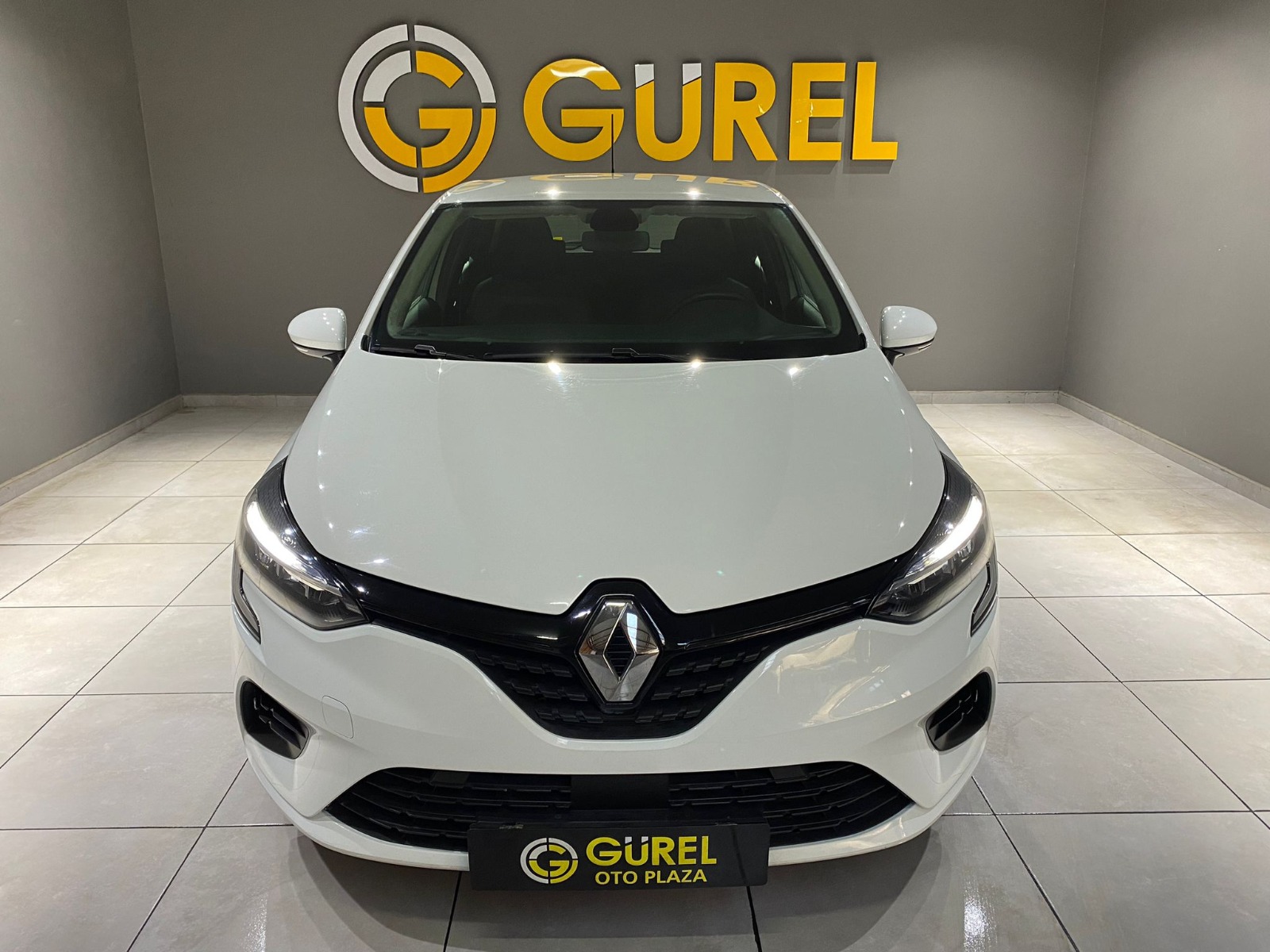 2022 Benzin Manuel Renault Clio Beyaz Gürel Tasarım Aksesuar Otomotiv San. Tic. Ltd. Şti.