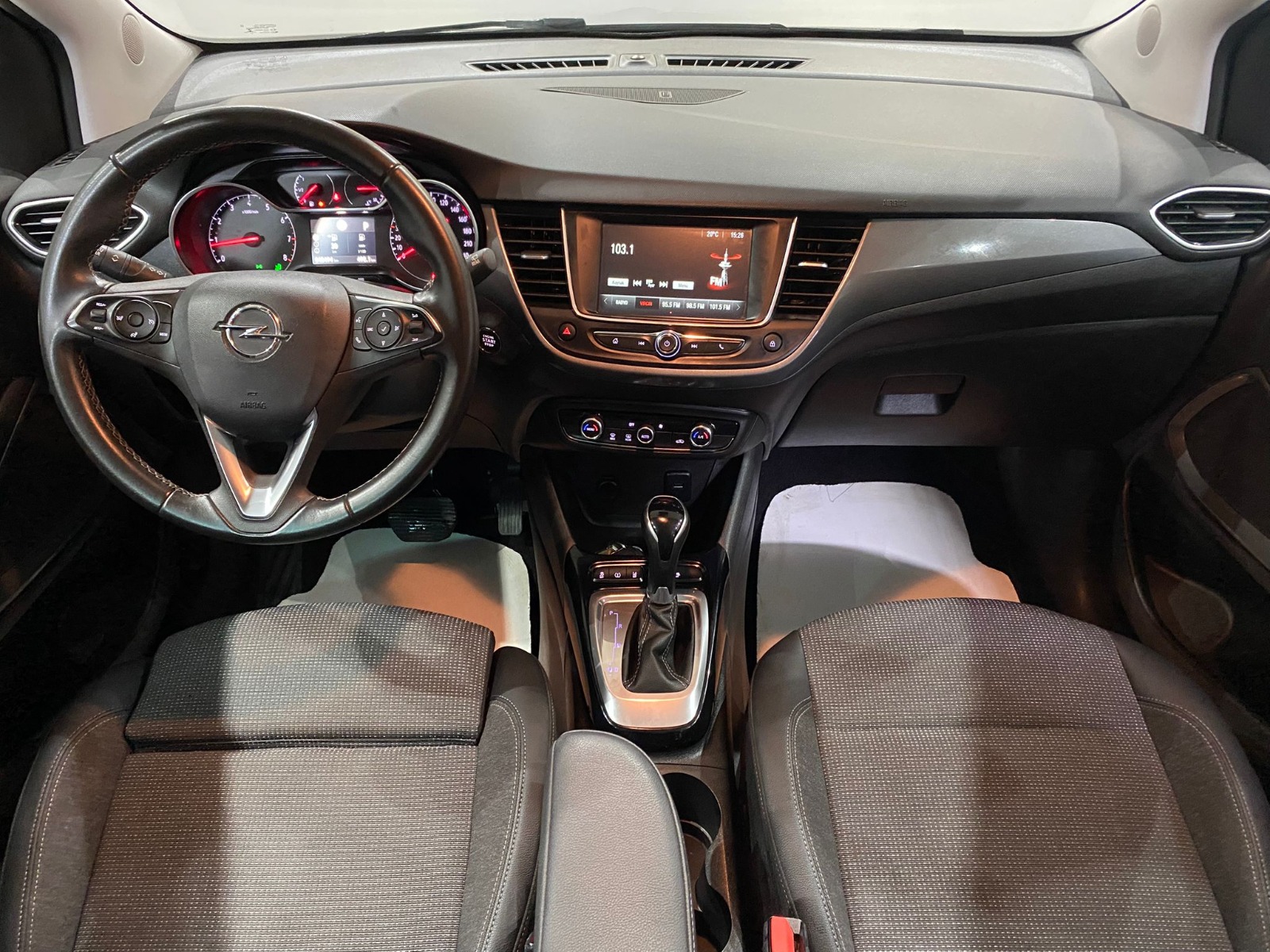 2021 Benzin Otomatik Opel Crossland Gri Gürel Tasarım Aksesuar Otomotiv San. Tic. Ltd. Şti.