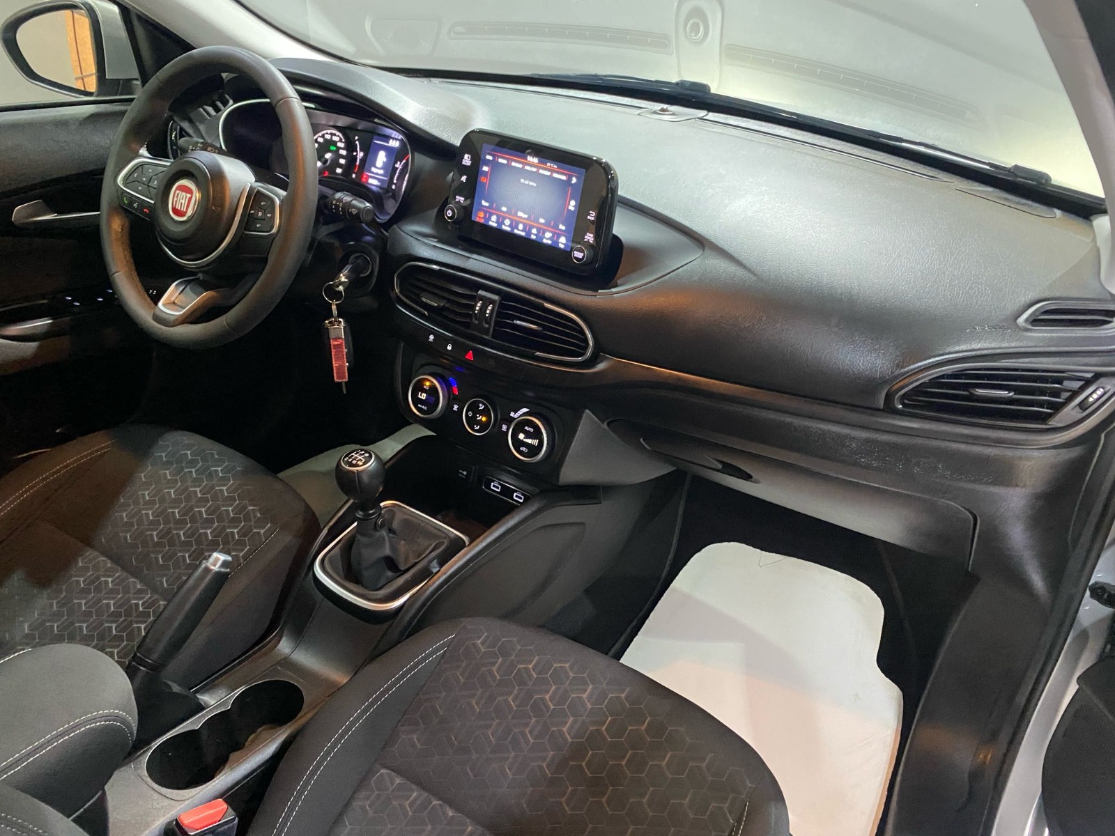 2022 Benzin Manuel Fiat Egea Gri Gürel Tasarım Aksesuar Otomotiv San. Tic. Ltd. Şti.