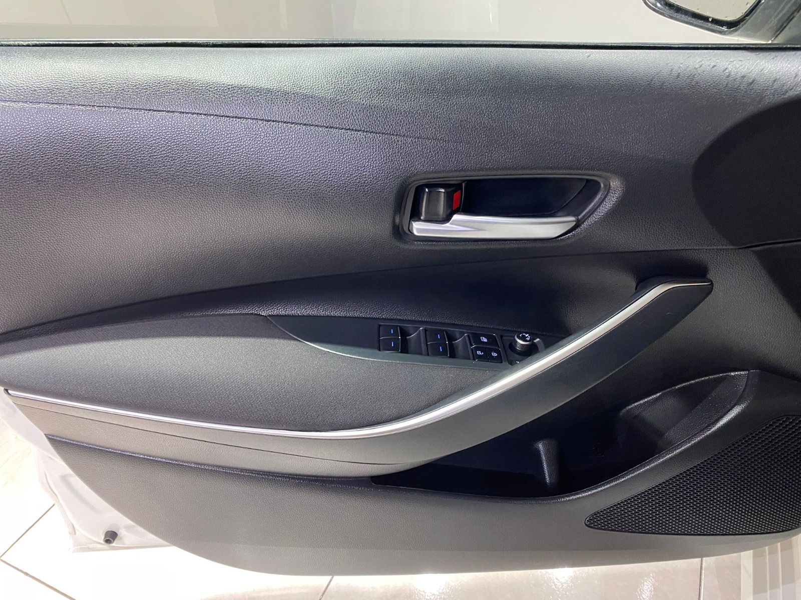 2022 Hybrid Otomatik Toyota Corolla Beyaz Gürel Tasarım Aksesuar Otomotiv San. Tic. Ltd. Şti.