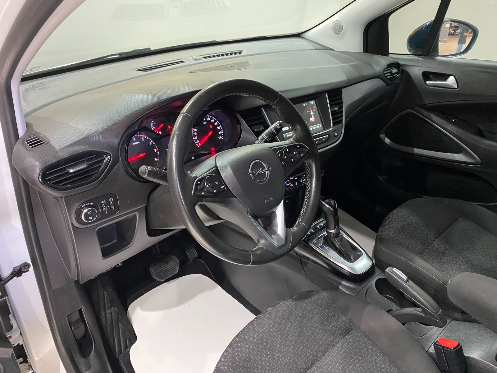 2021 Dizel Otomatik Opel Crossland Beyaz Gürel Tasarım Aksesuar Otomotiv San. Tic. Ltd. Şti.