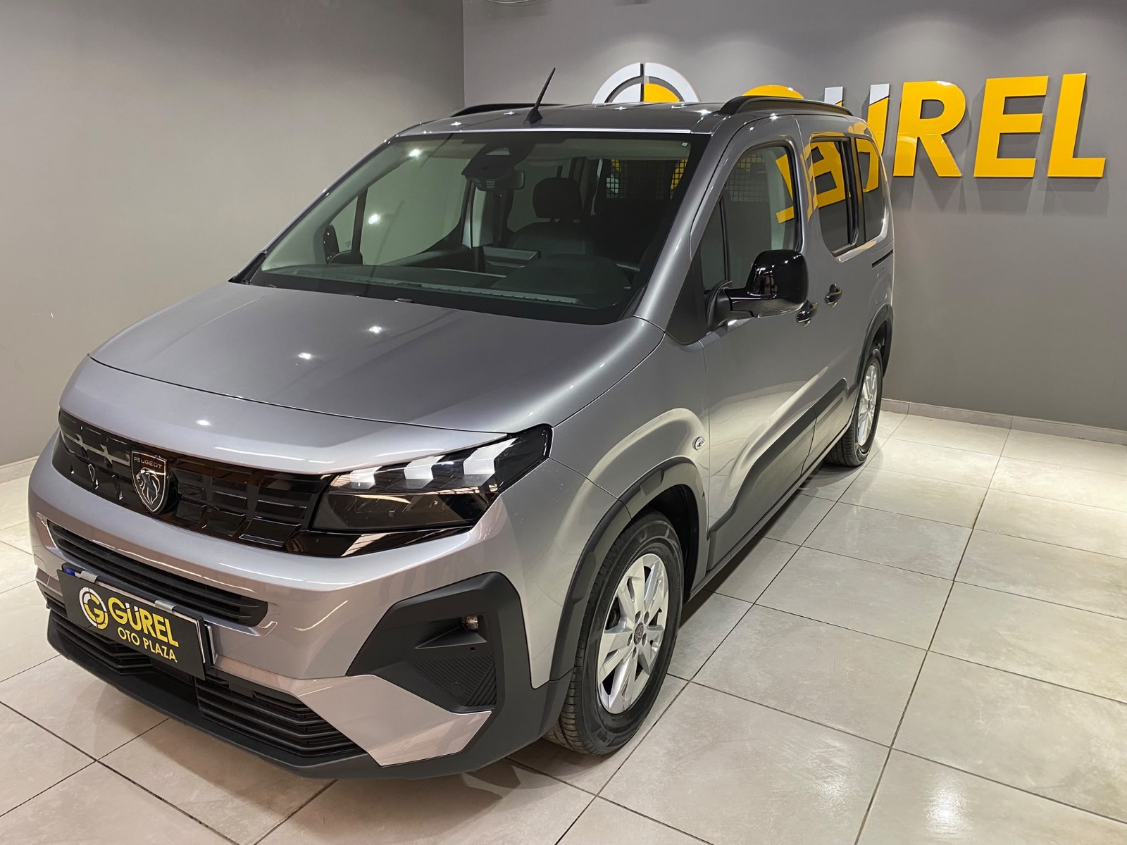 2026 Dizel Otomatik Peugeot Rifter Gri Gürel Tasarım Aksesuar Otomotiv San. Tic. Ltd. Şti.