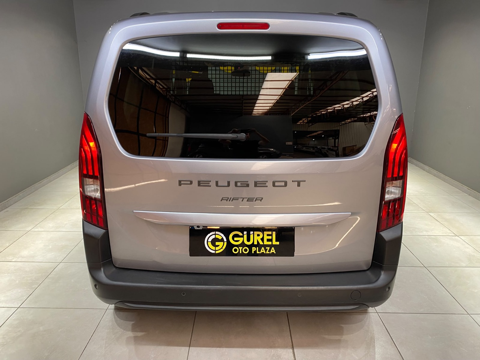 2026 Dizel Otomatik Peugeot Rifter Gri Gürel Tasarım Aksesuar Otomotiv San. Tic. Ltd. Şti.