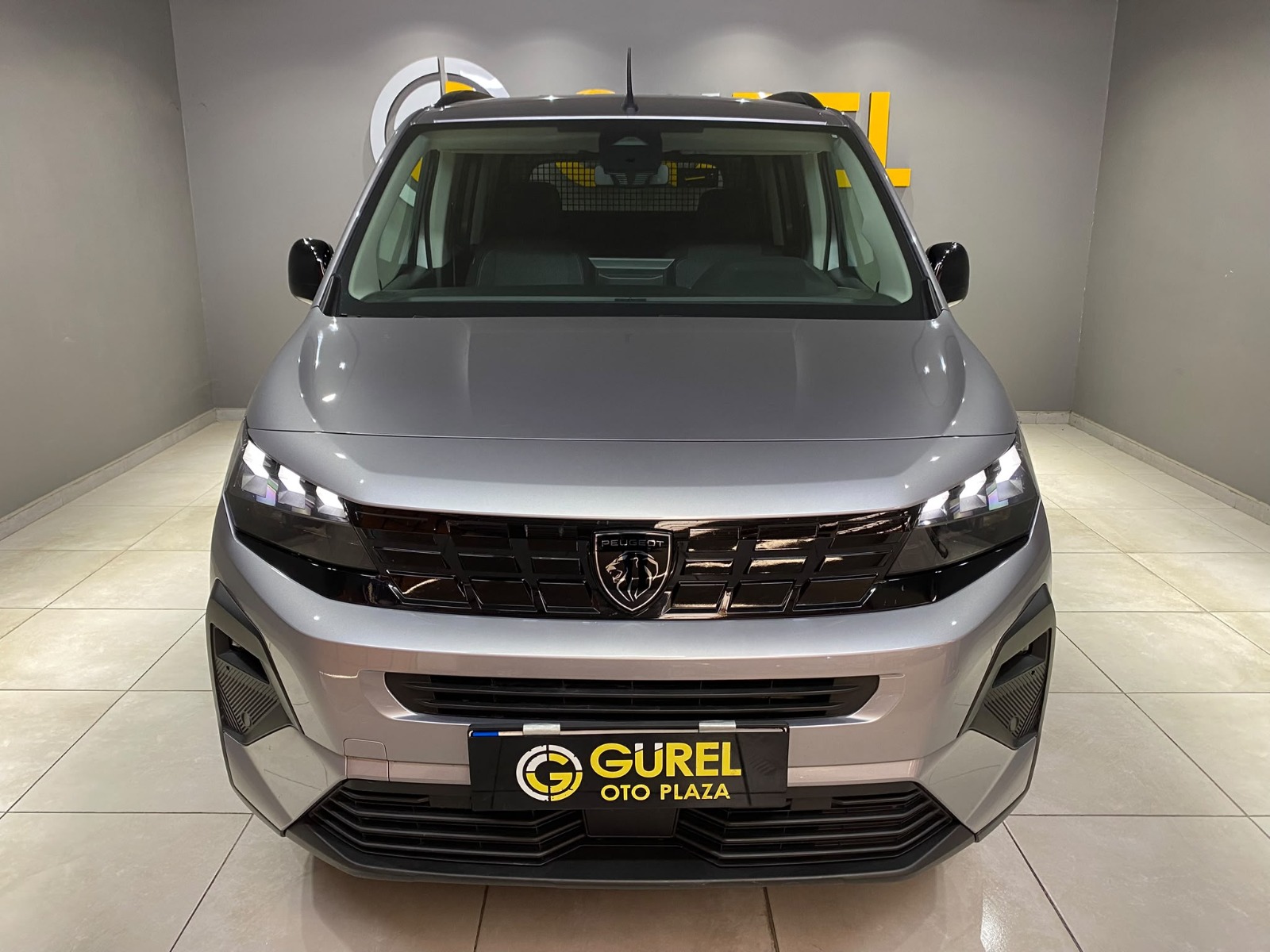 2026 Dizel Otomatik Peugeot Rifter Gri Gürel Tasarım Aksesuar Otomotiv San. Tic. Ltd. Şti.