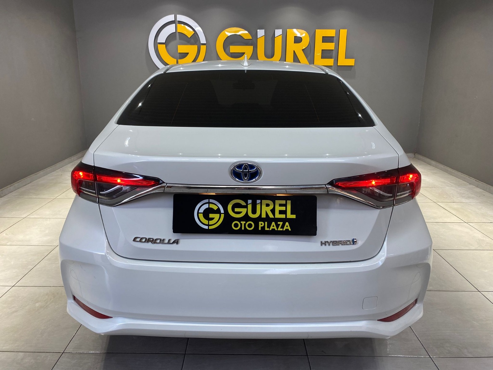 2020 Hybrid Otomatik Toyota Corolla Beyaz Gürel Tasarım Aksesuar Otomotiv San. Tic. Ltd. Şti.