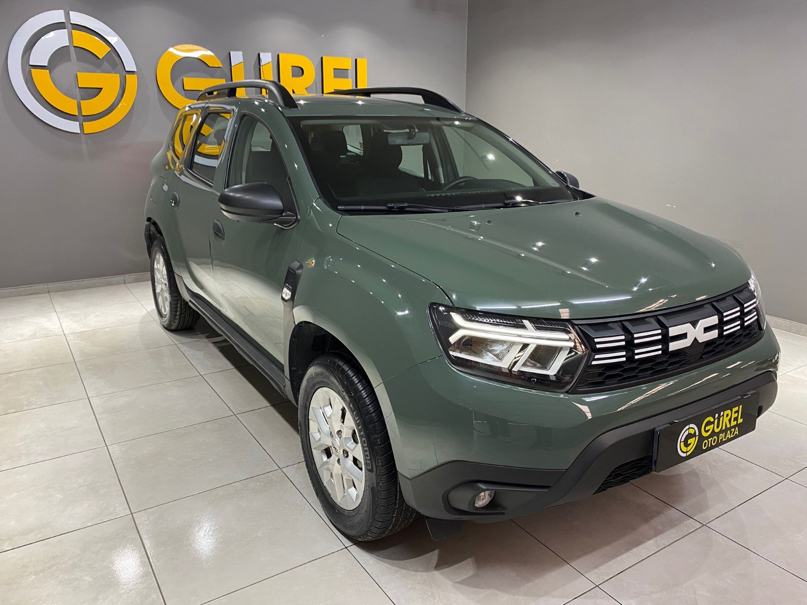 2023 Benzin Manuel Dacia Duster Yeşil Gürel Tasarım Aksesuar Otomotiv San. Tic. Ltd. Şti.