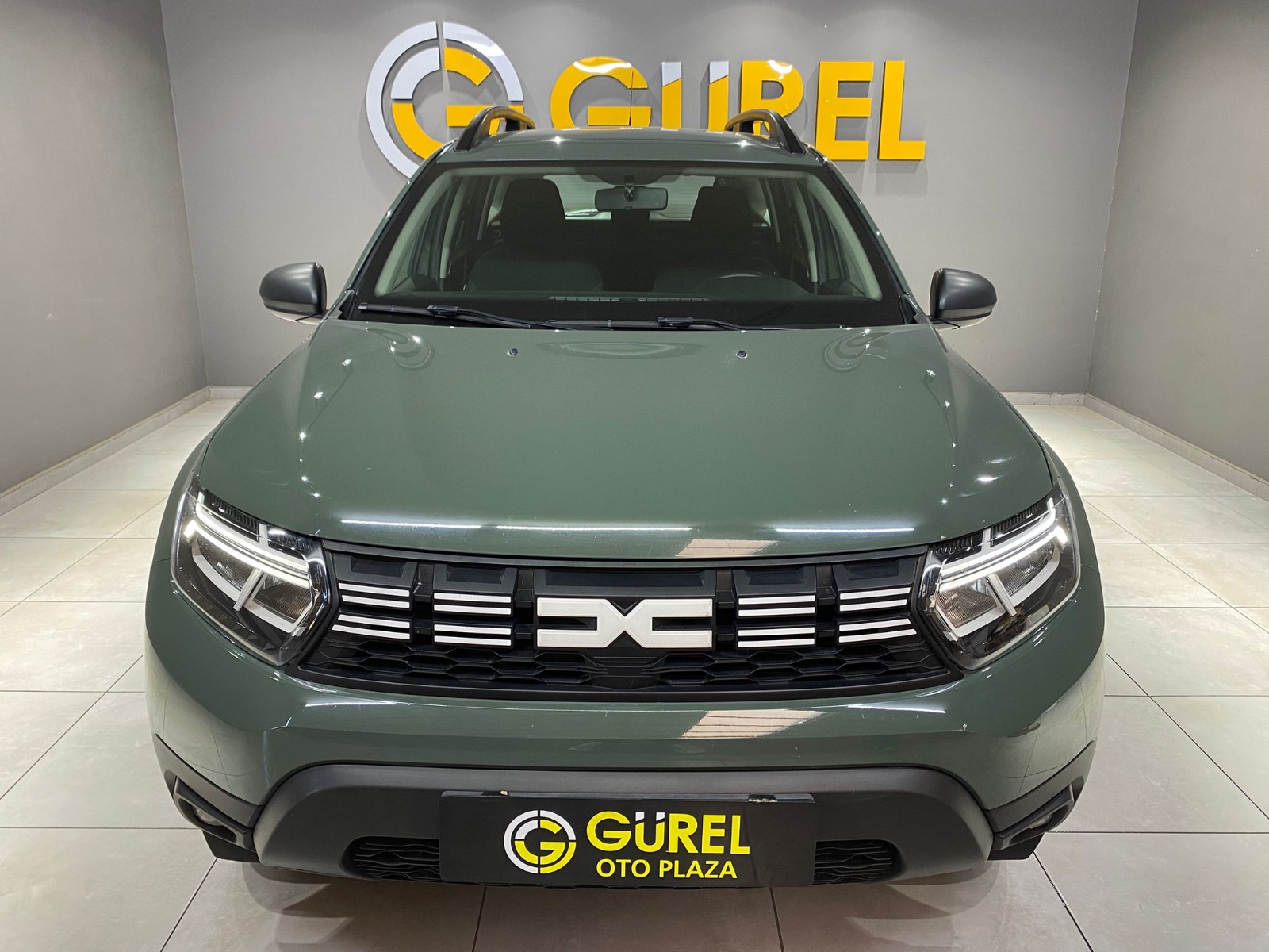 2023 Benzin Manuel Dacia Duster Yeşil Gürel Tasarım Aksesuar Otomotiv San. Tic. Ltd. Şti.