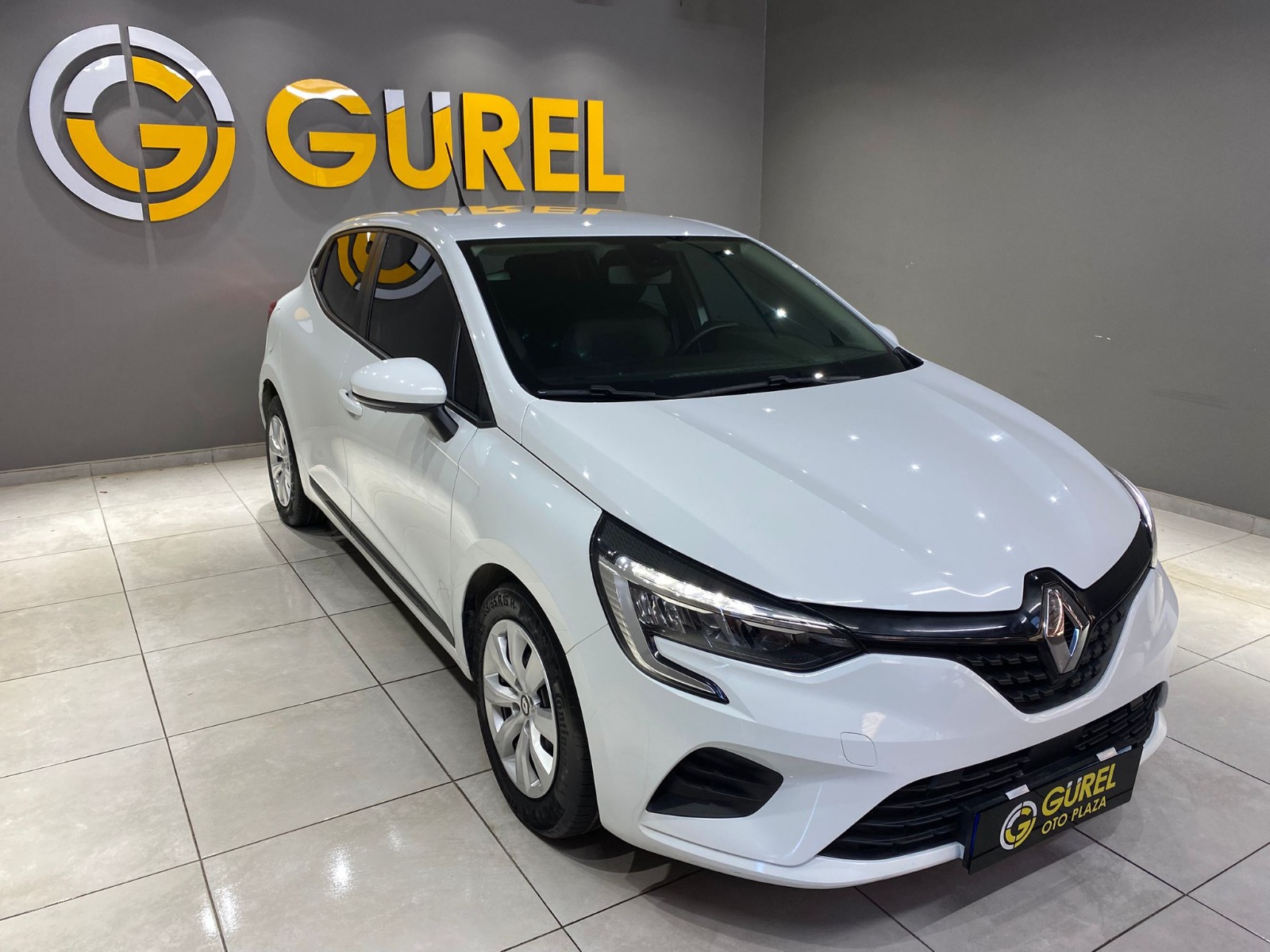 2022 Benzin Manuel Renault Clio Beyaz Gürel Tasarım Aksesuar Otomotiv San. Tic. Ltd. Şti.