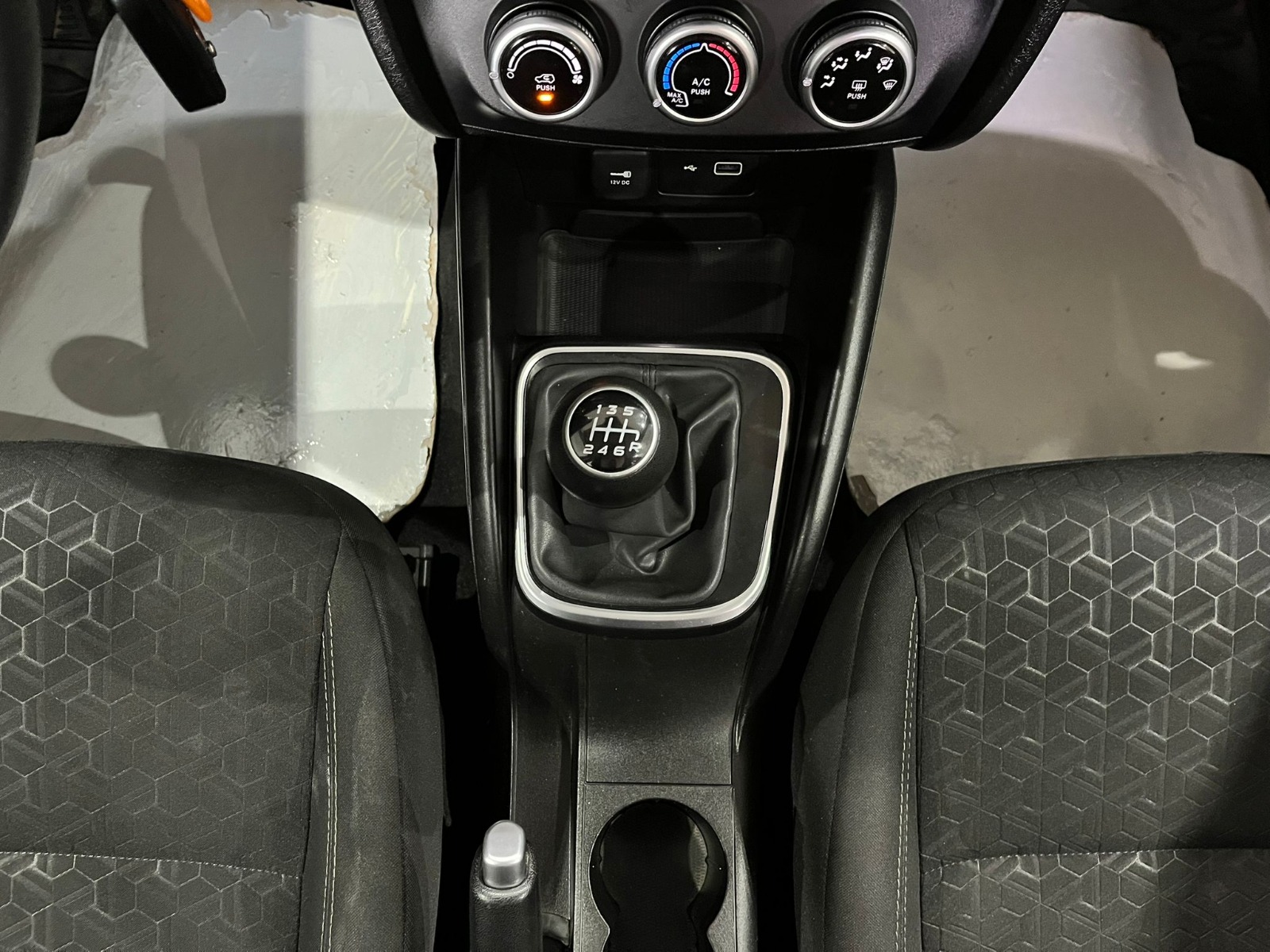 2022 Benzin Manuel Fiat Egea Beyaz Gürel Tasarım Aksesuar Otomotiv San. Tic. Ltd. Şti.