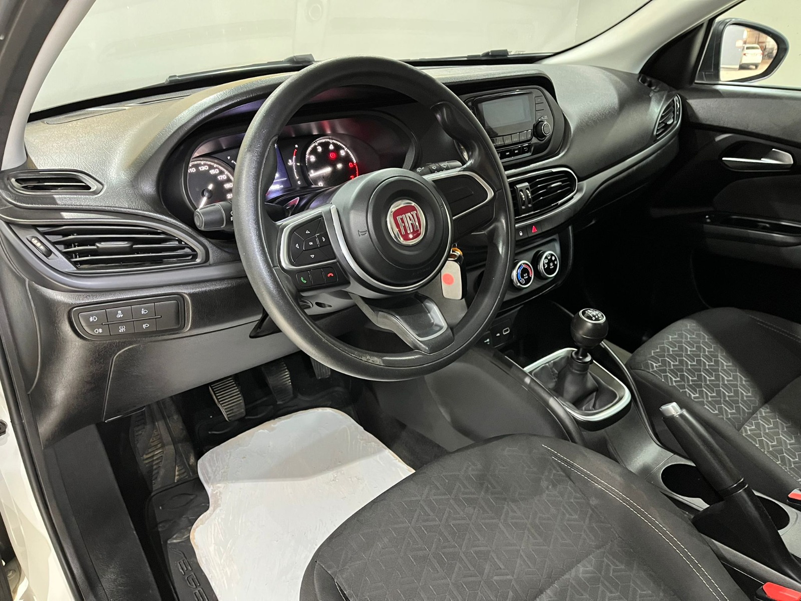 2022 Benzin Manuel Fiat Egea Beyaz Gürel Tasarım Aksesuar Otomotiv San. Tic. Ltd. Şti.