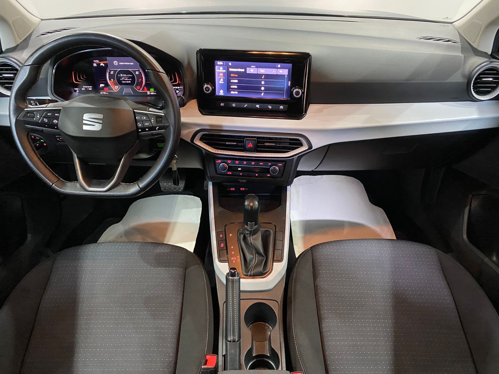 2024 Benzin Otomatik Seat Arona Gri Gürel Tasarım Aksesuar Otomotiv San. Tic. Ltd. Şti.