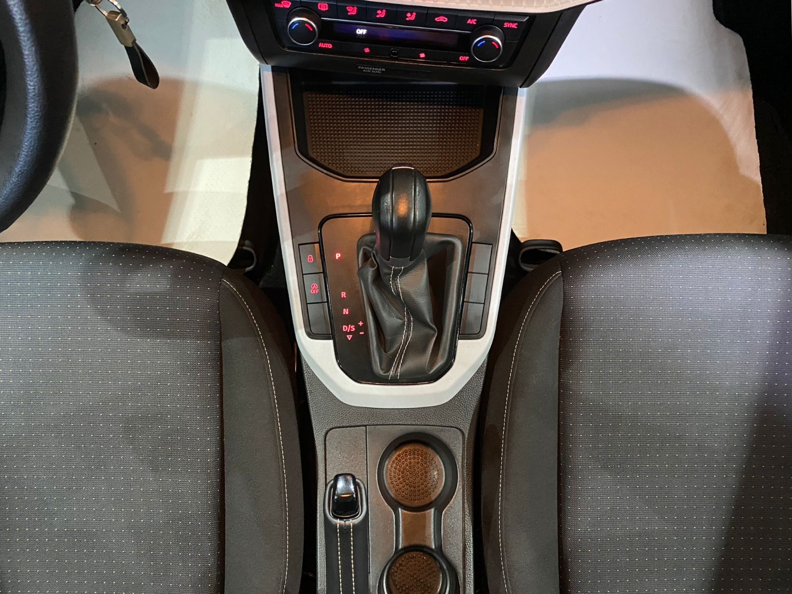 2024 Benzin Otomatik Seat Arona Gri Gürel Tasarım Aksesuar Otomotiv San. Tic. Ltd. Şti.