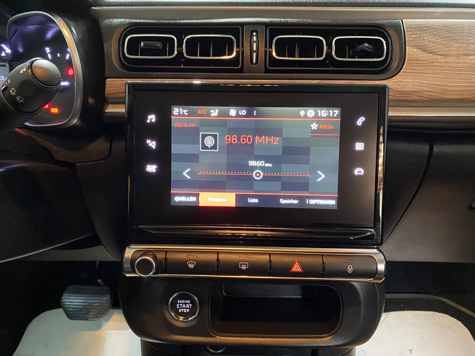 2024 Benzin Otomatik Citroen C3 Beyaz Gürel Tasarım Aksesuar Otomotiv San. Tic. Ltd. Şti.