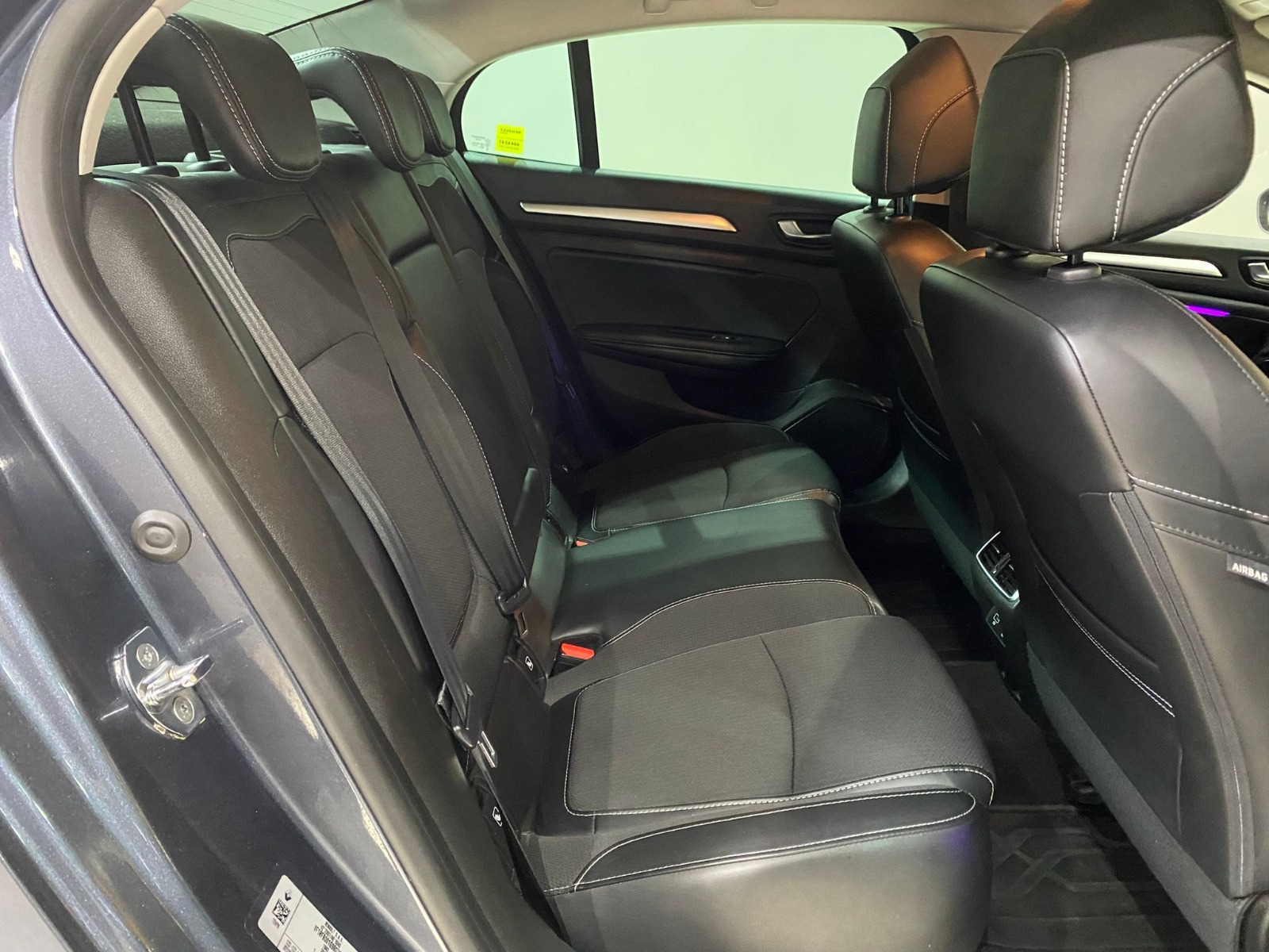 TaksitliOto.Net | 2.El Renault Megane Sedan 1.5 Blue DCI Icon EDC | Otomatik & Dizel | Gri | İzmir.2el 2022 Dizel Otomatik Renault Megane Gri Gürel Tasarım Aksesuar Otomotiv San. Tic. Ltd. Şti.