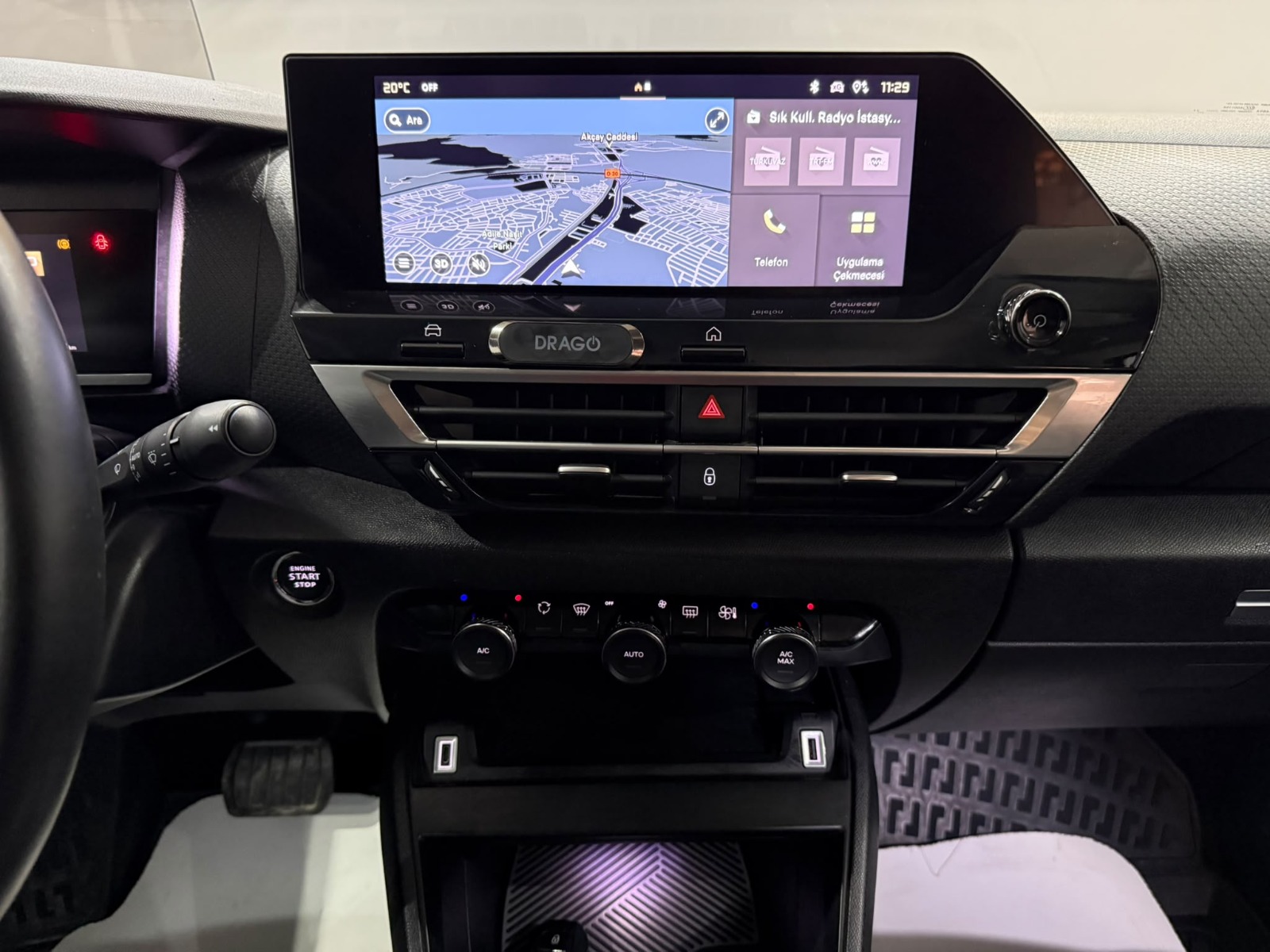 2024 Benzin Otomatik Citroen C4 X Gri Gürel Tasarım Aksesuar Otomotiv San. Tic. Ltd. Şti.