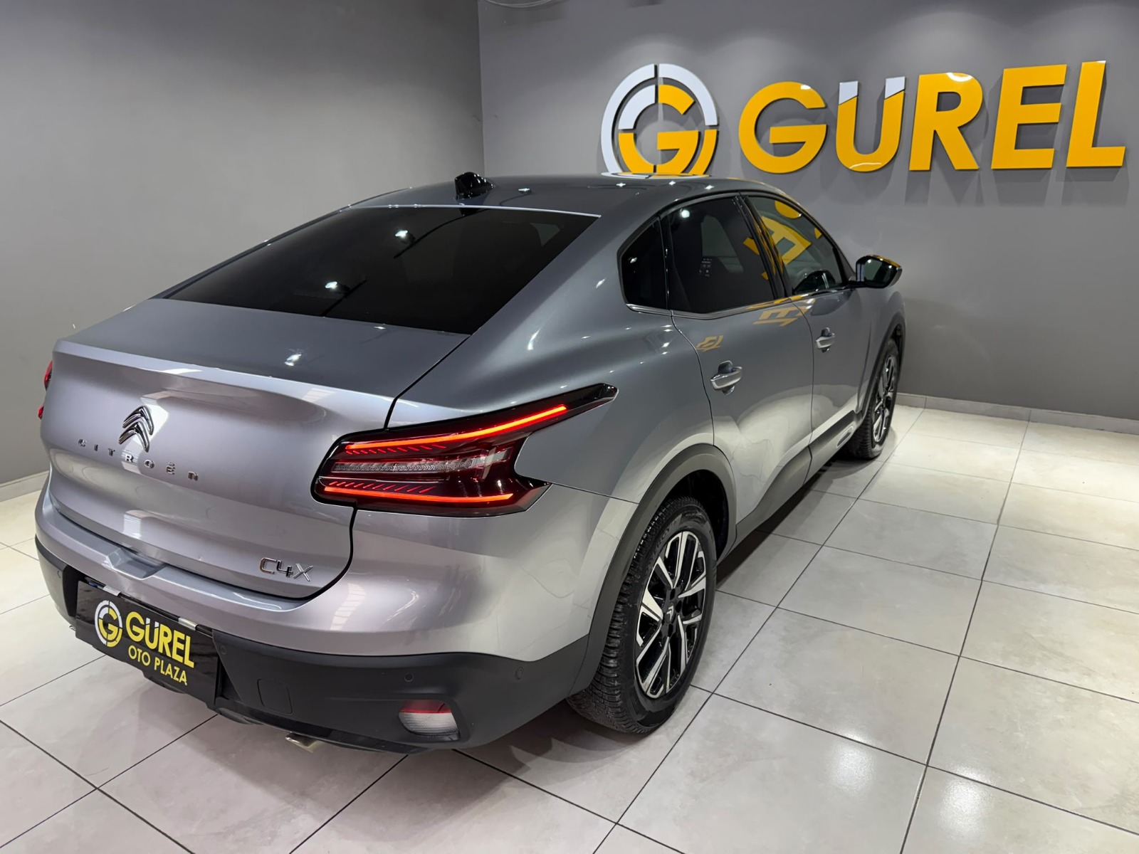 2024 Benzin Otomatik Citroen C4 X Gri Gürel Tasarım Aksesuar Otomotiv San. Tic. Ltd. Şti.