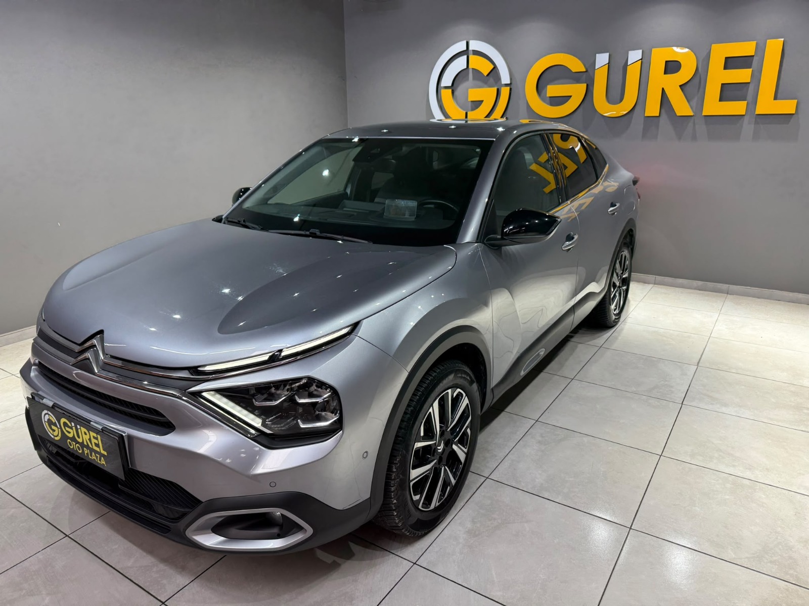 2024 Benzin Otomatik Citroen C4 X Gri Gürel Tasarım Aksesuar Otomotiv San. Tic. Ltd. Şti.