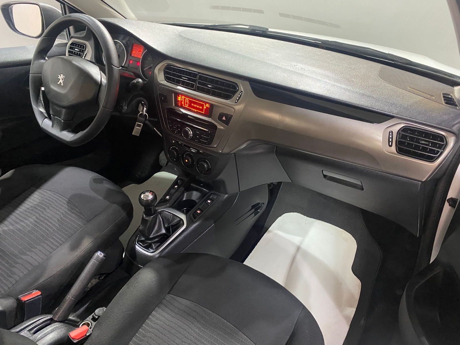 2019 Benzin Manuel Peugeot 301 Beyaz Gürel Tasarım Aksesuar Otomotiv San. Tic. Ltd. Şti.