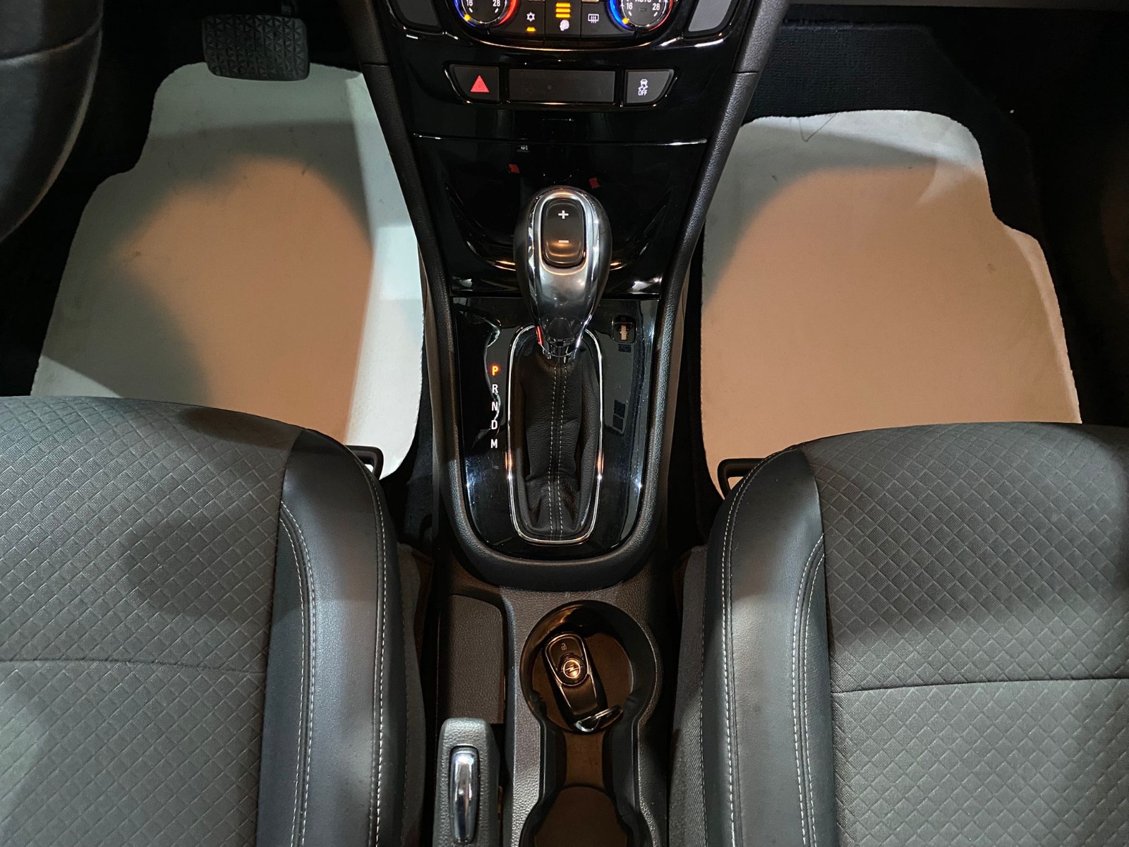 2016 Dizel Otomatik Opel Mokka X Mavi Gürel Tasarım Aksesuar Otomotiv San. Tic. Ltd. Şti.
