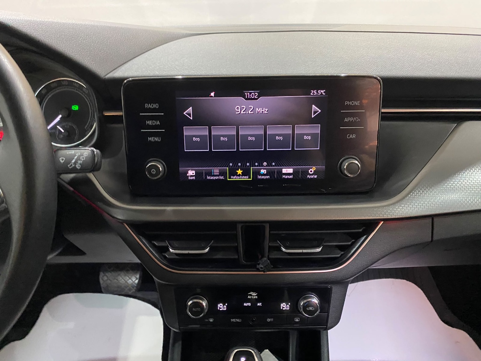 2023 Benzin Otomatik Skoda Scala Gümüş Gri Gürel Tasarım Aksesuar Otomotiv San. Tic. Ltd. Şti.