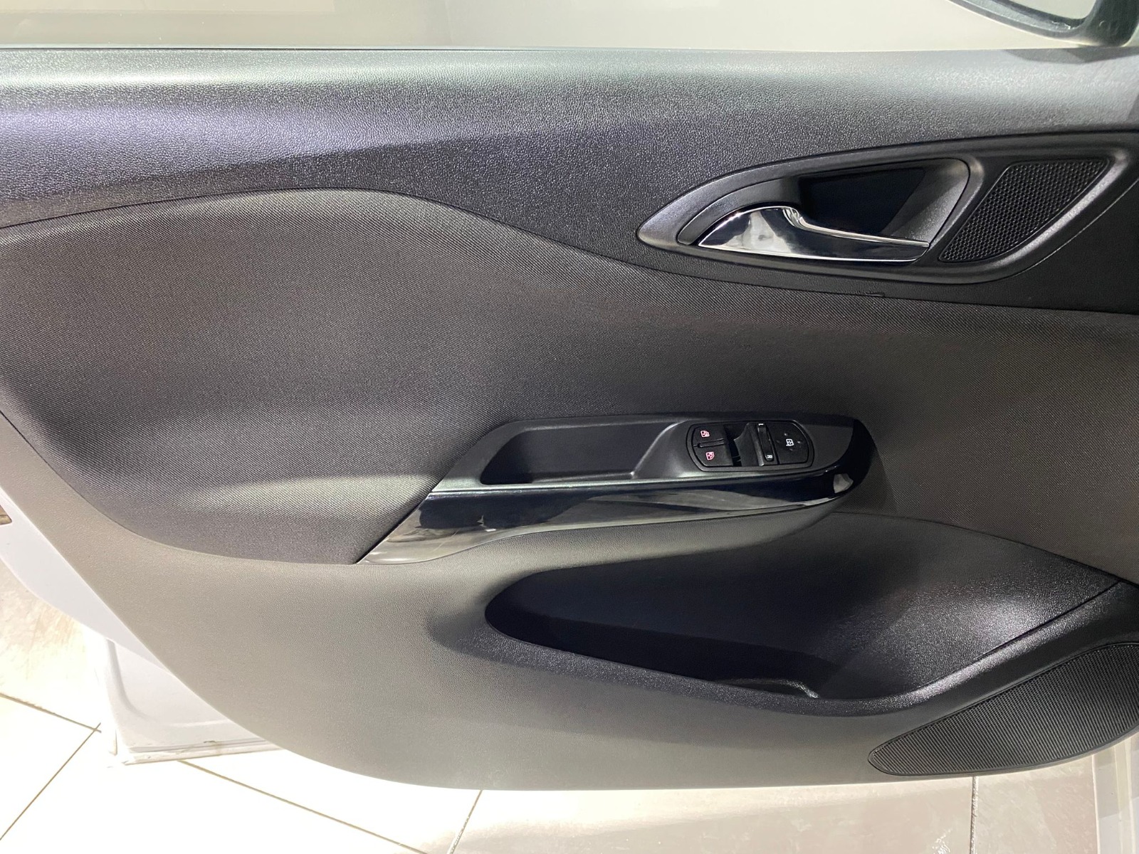 2019 Benzin Otomatik Opel Corsa Beyaz Gürel Tasarım Aksesuar Otomotiv San. Tic. Ltd. Şti.