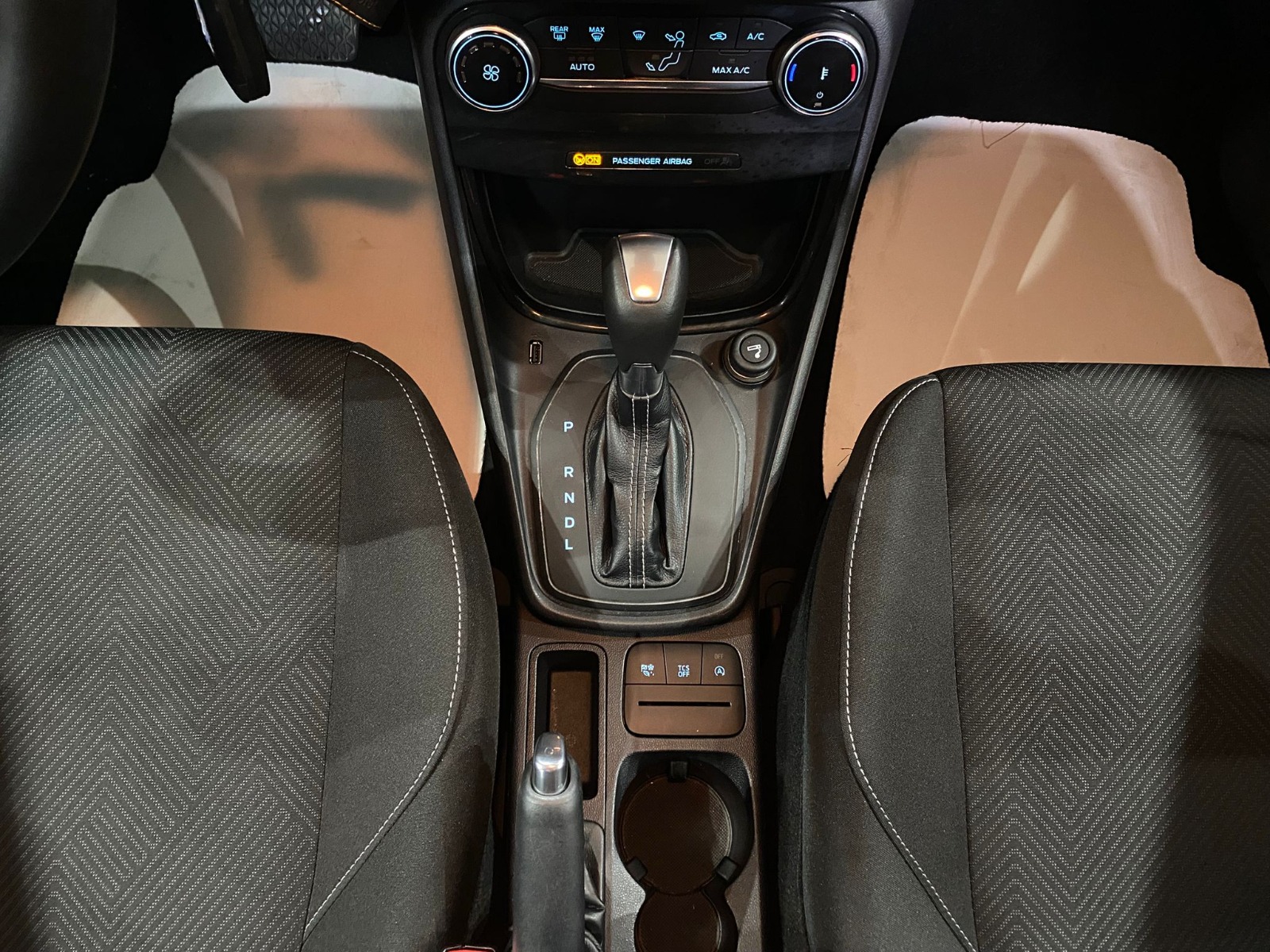 2022 Benzin Otomatik Ford Puma Gri Gürel Tasarım Aksesuar Otomotiv San. Tic. Ltd. Şti.