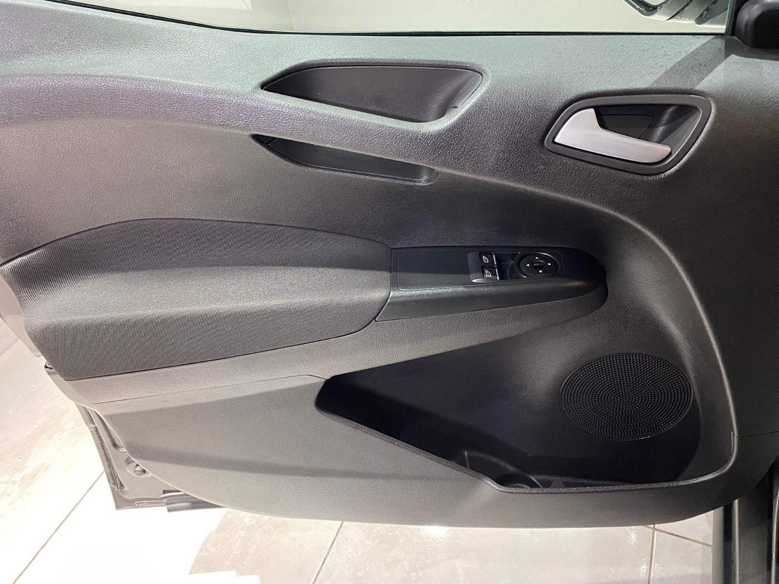 2022 Benzin Manuel Ford Tourneo Courier Gri Gürel Tasarım Aksesuar Otomotiv San. Tic. Ltd. Şti.