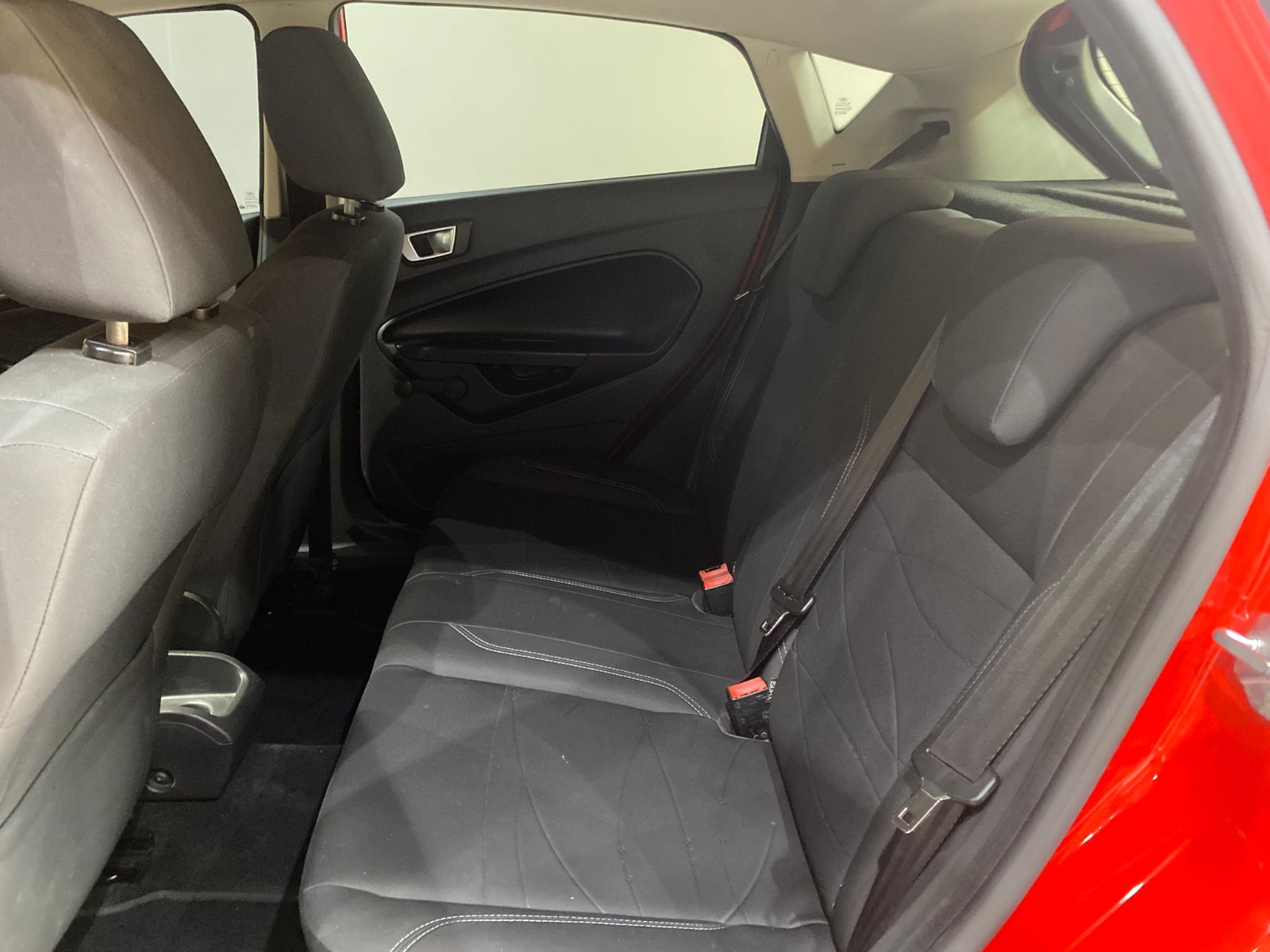 2015 Benzin + LPG Manuel Ford Fiesta Kırmızı Gürel Tasarım Aksesuar Otomotiv San. Tic. Ltd. Şti.